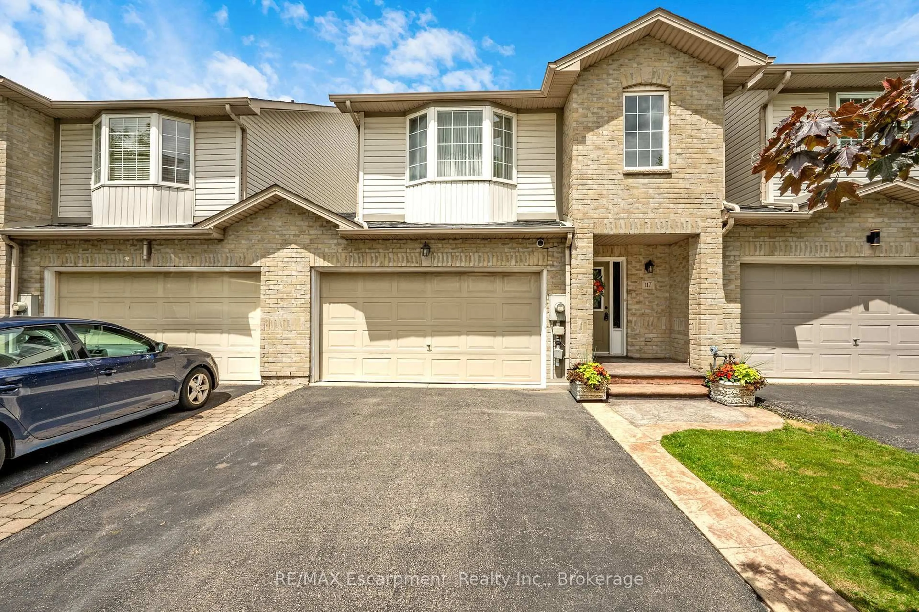 Unknown for 117 Frances Ave, Hamilton Ontario L8E 6A3