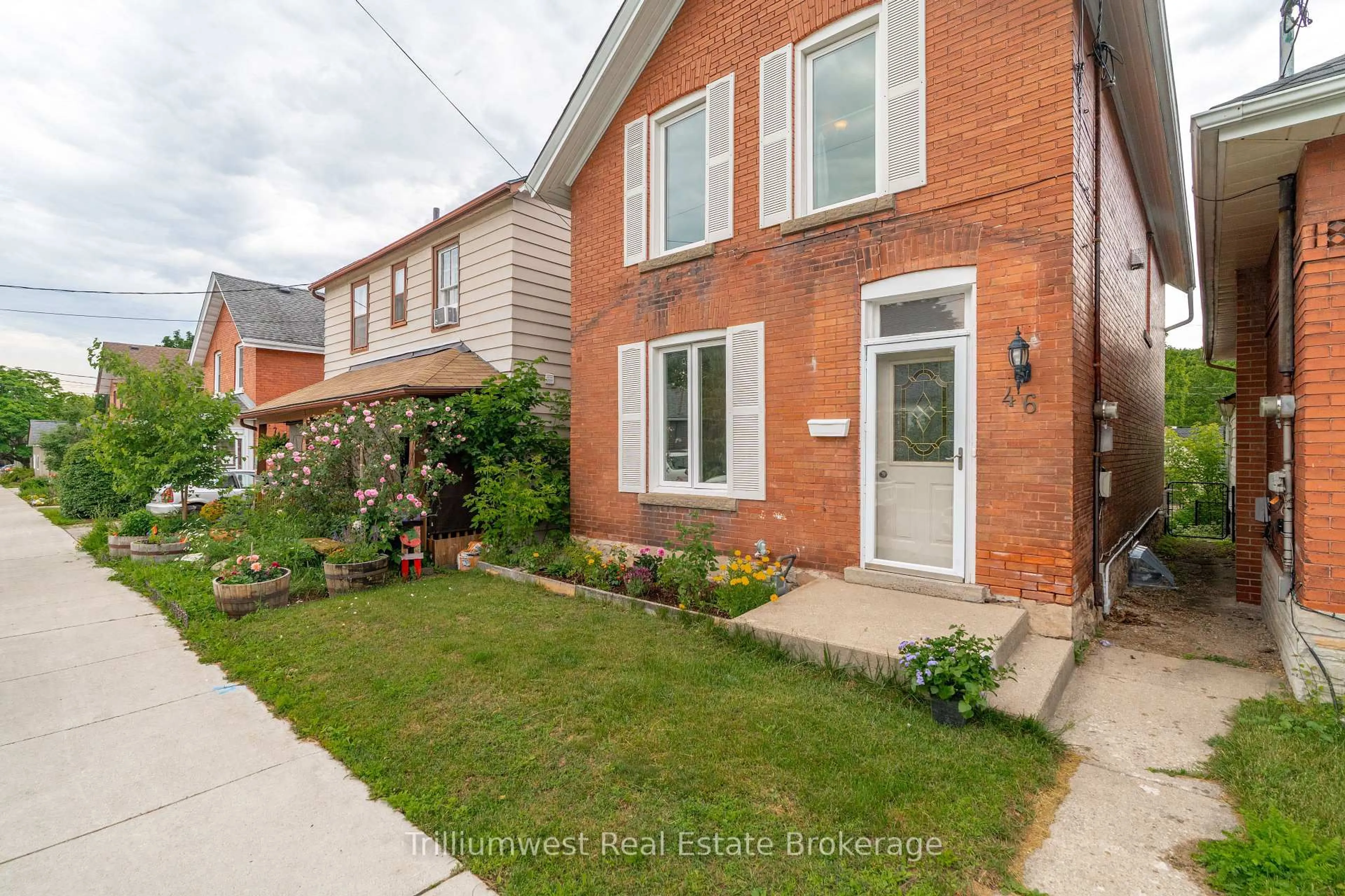Home with brick exterior material, street for 46 Manitoba St, Guelph Ontario N1E 3B9