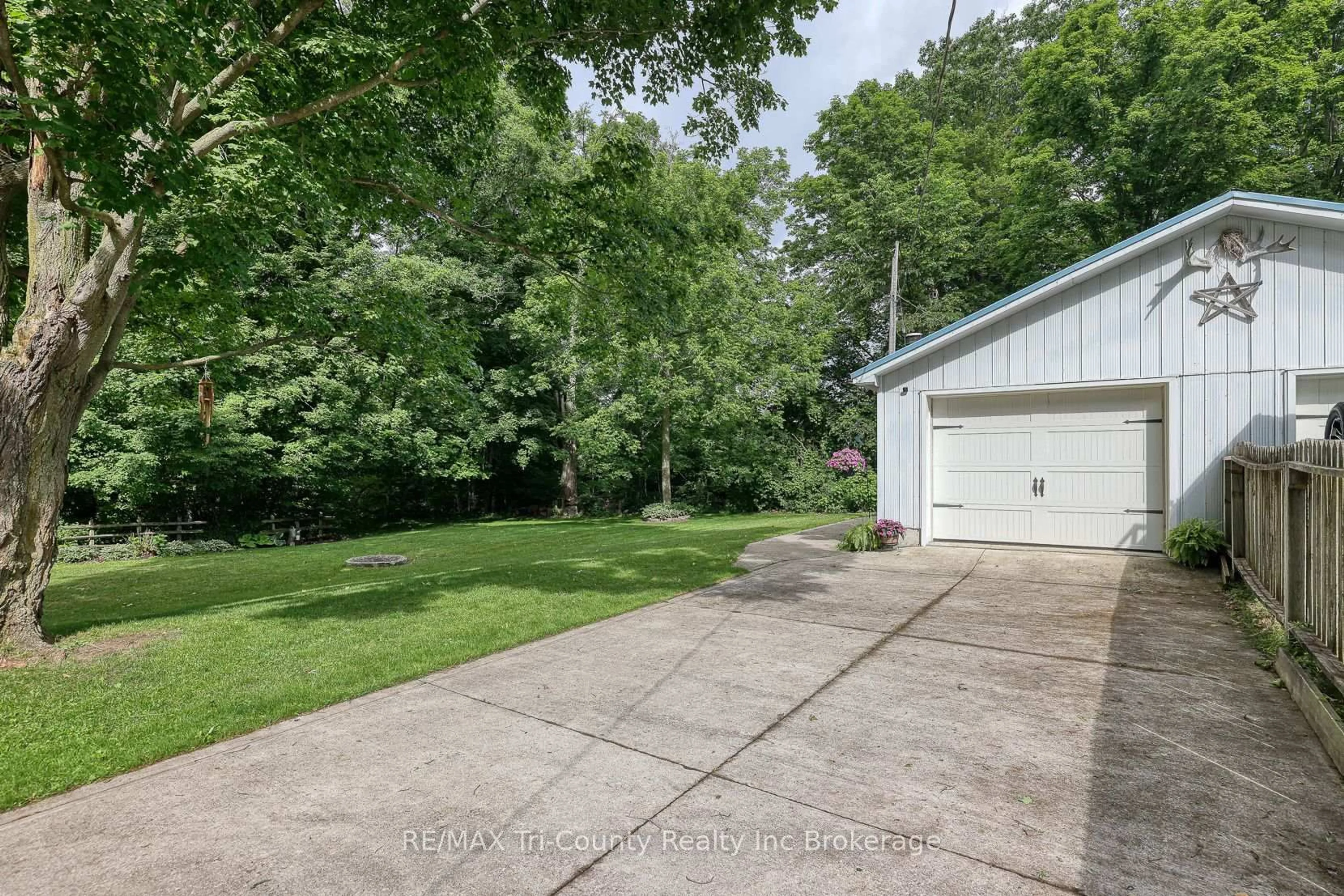 Unknown for 2875 59 Highway, Norfolk Ontario N0E 1G0