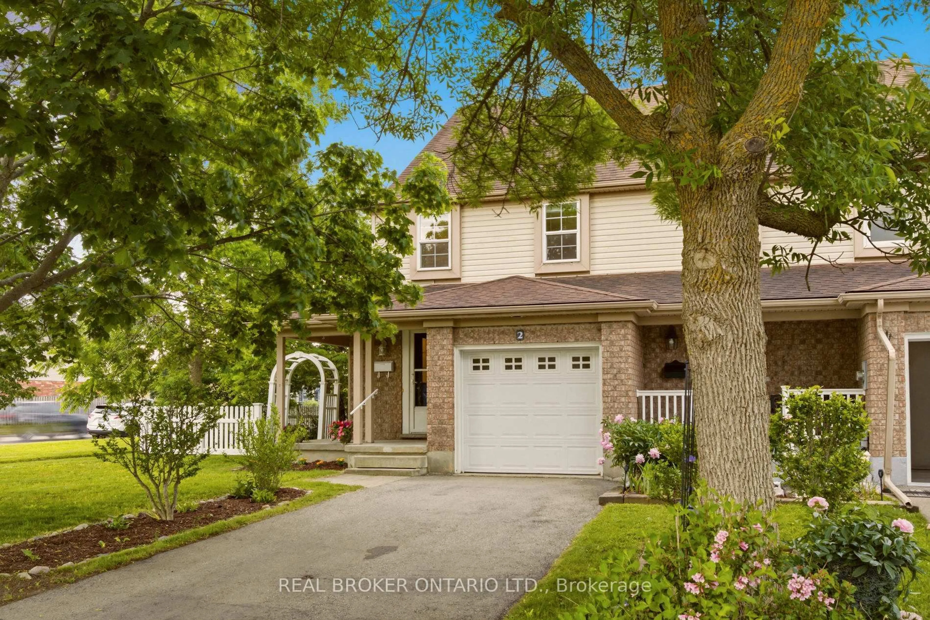 Home with brick exterior material, street for 2 Ireland Pl, Guelph Ontario N1E 7C2