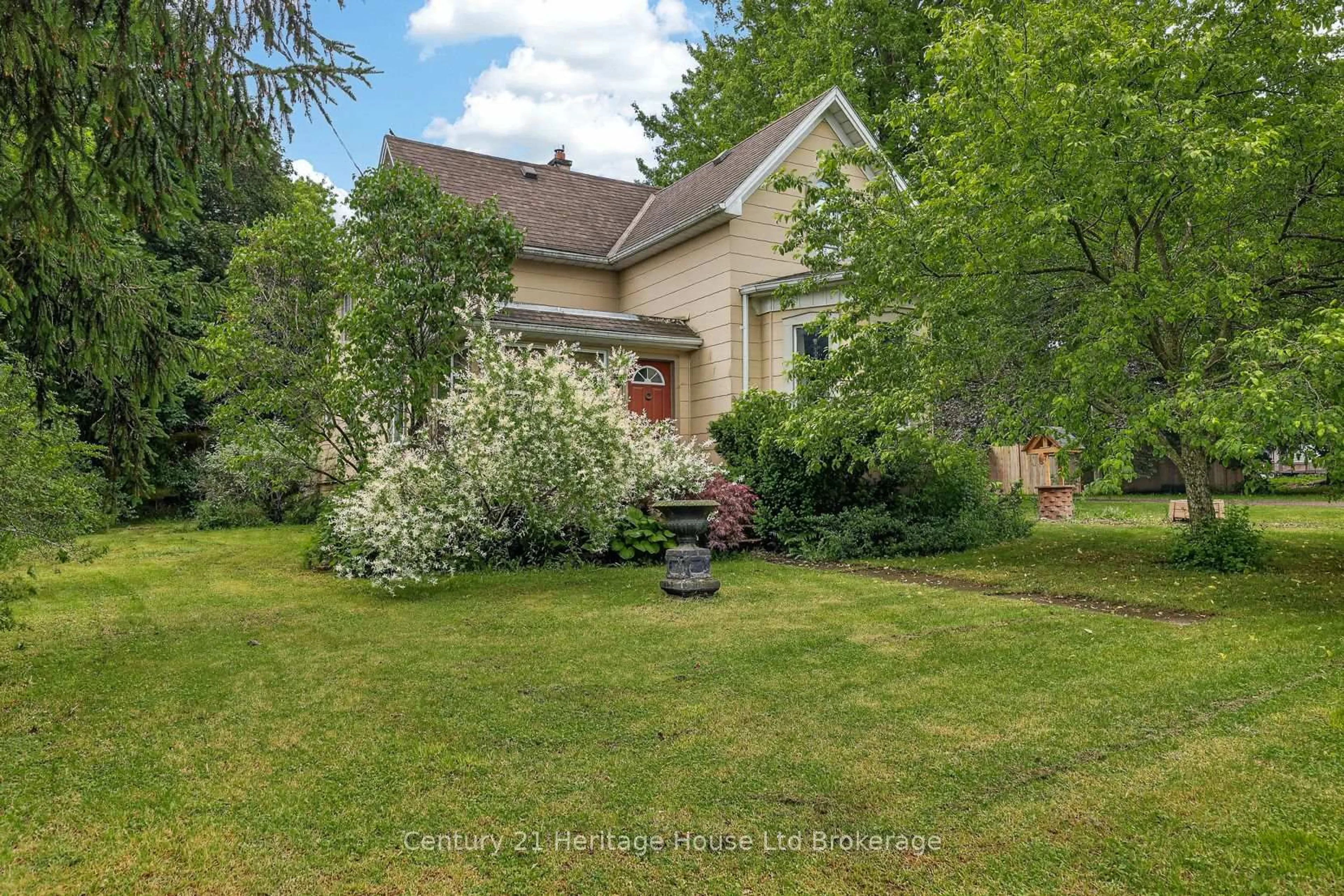 A pic from outside/outdoor area/front of a property/back of a property/a pic from drone, street for 6998 Church St, West Perth Ontario N0K 1Y0