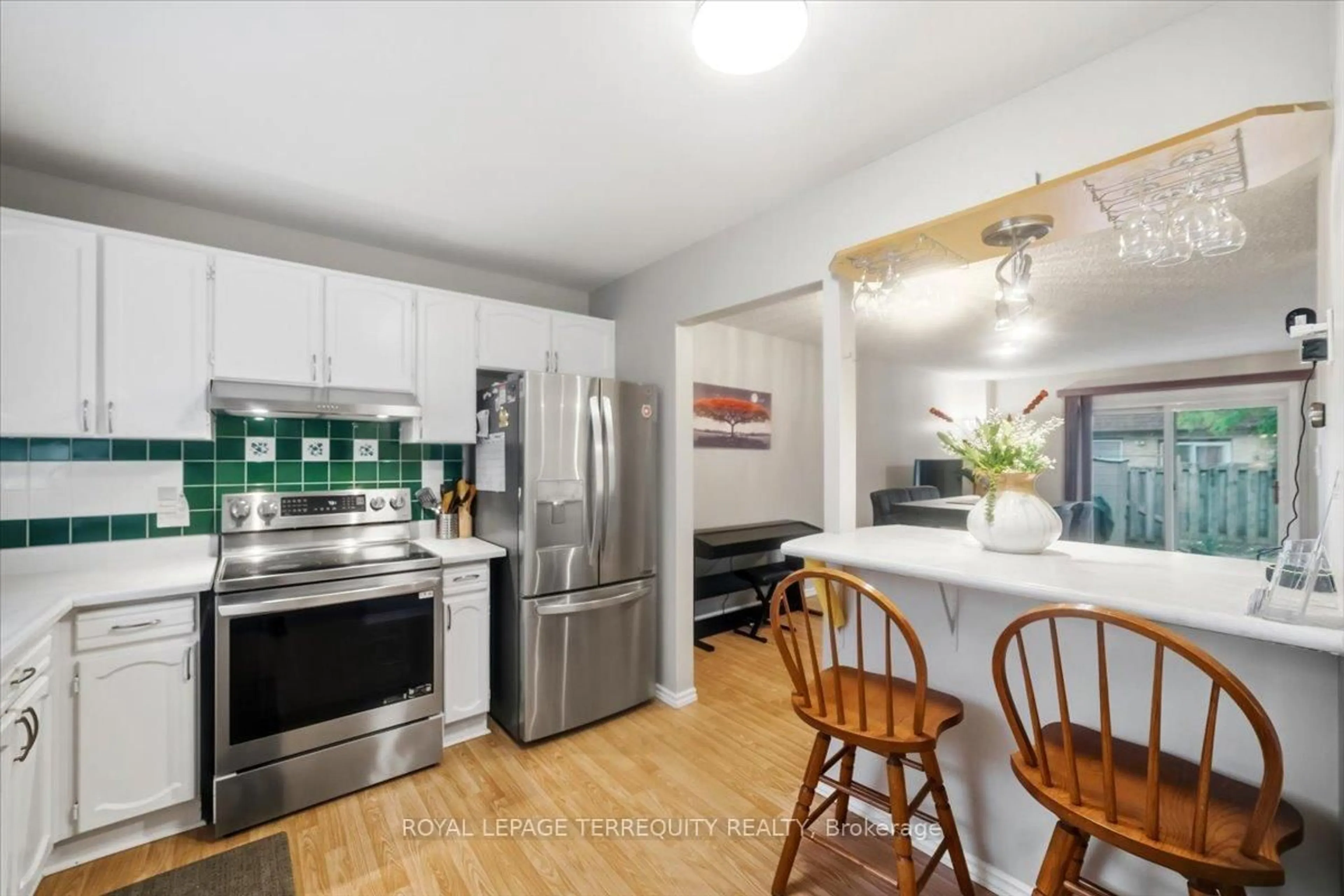 Open concept kitchen, unknown for 175 Siebert Ave #1, Kitchener Ontario N2C 2M1