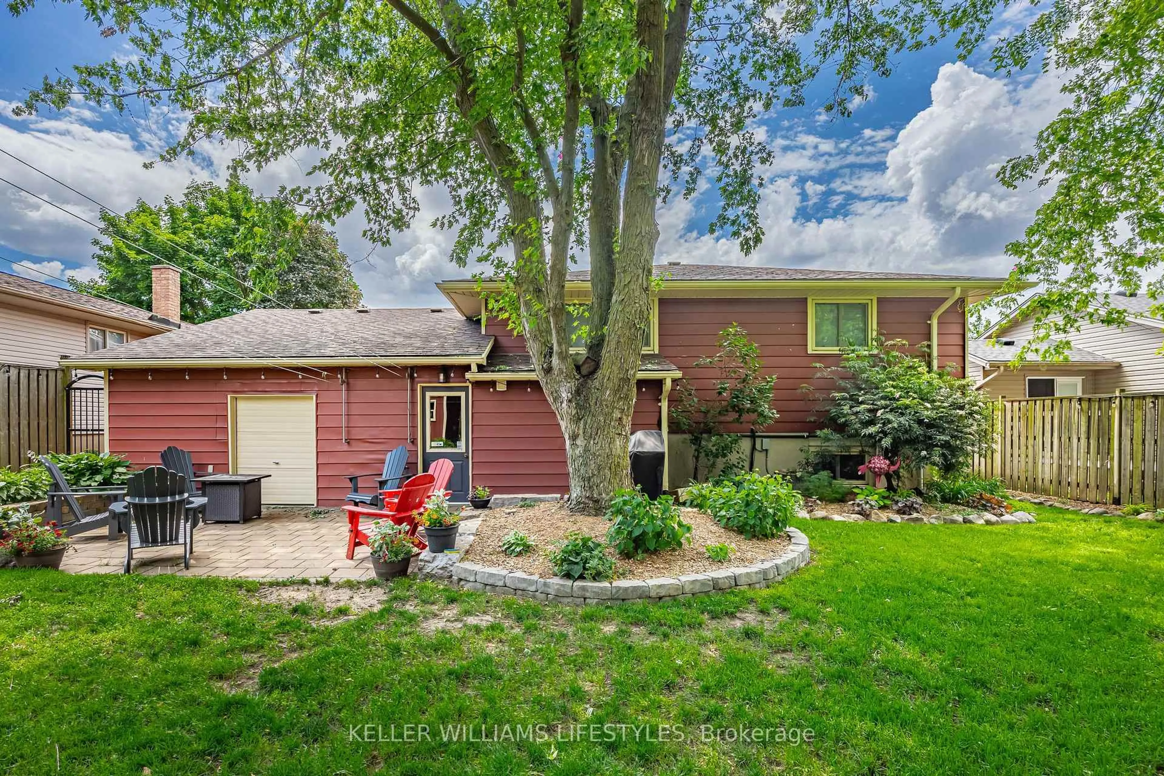 Unknown for 109 Willow Ave, Lucan Biddulph Ontario N0M 2J0
