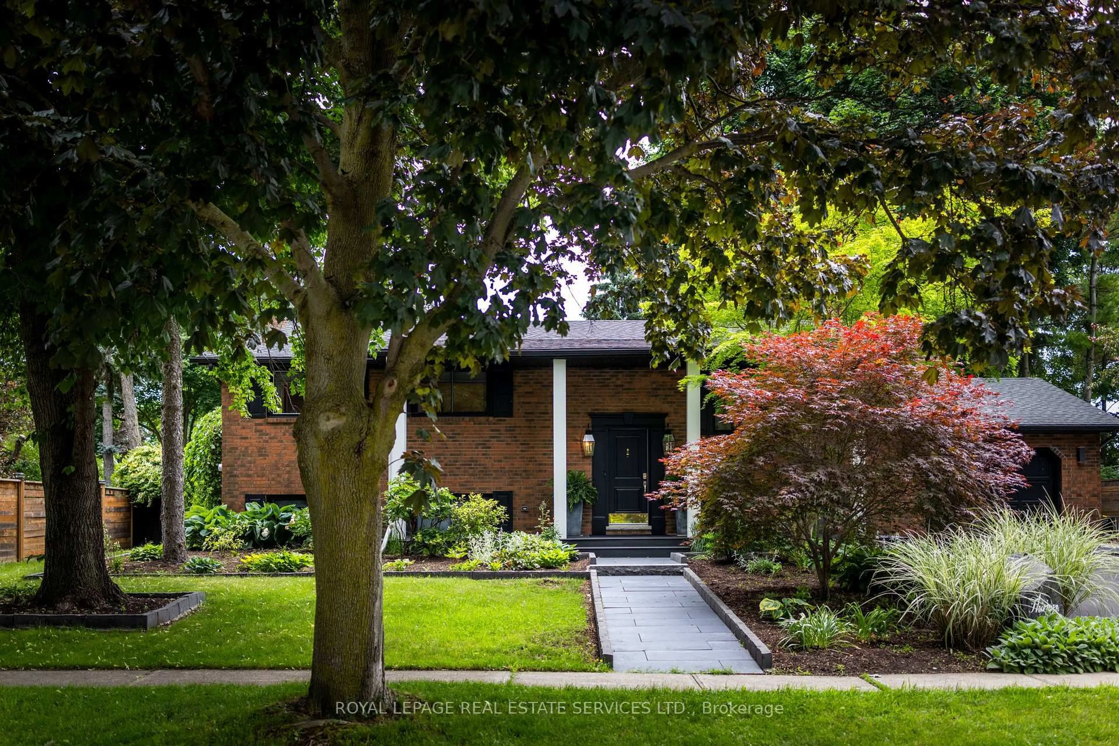 Home with brick exterior material, street for 13 Upper Canada Dr, Niagara-on-the-Lake Ontario L0S 1J0