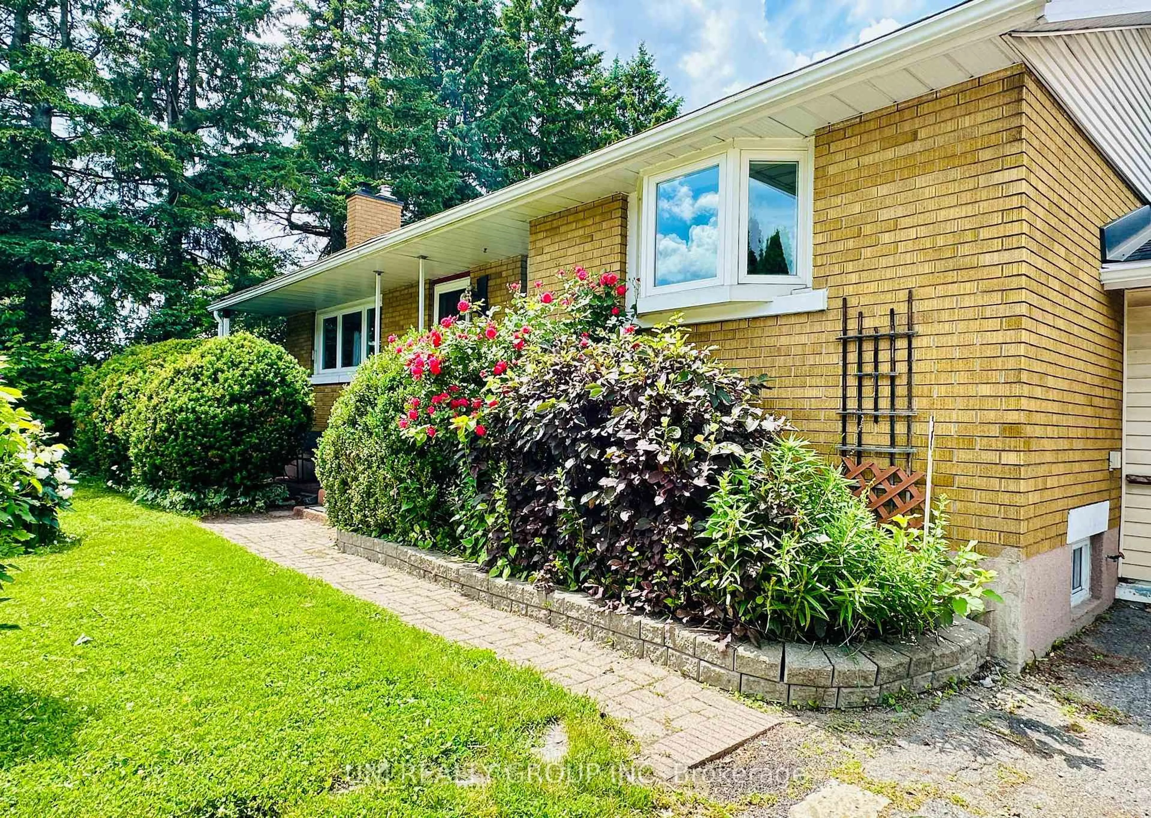 Home with brick exterior material, street for 77 Meadowlands Dr, Ottawa Ontario K2G 2R9