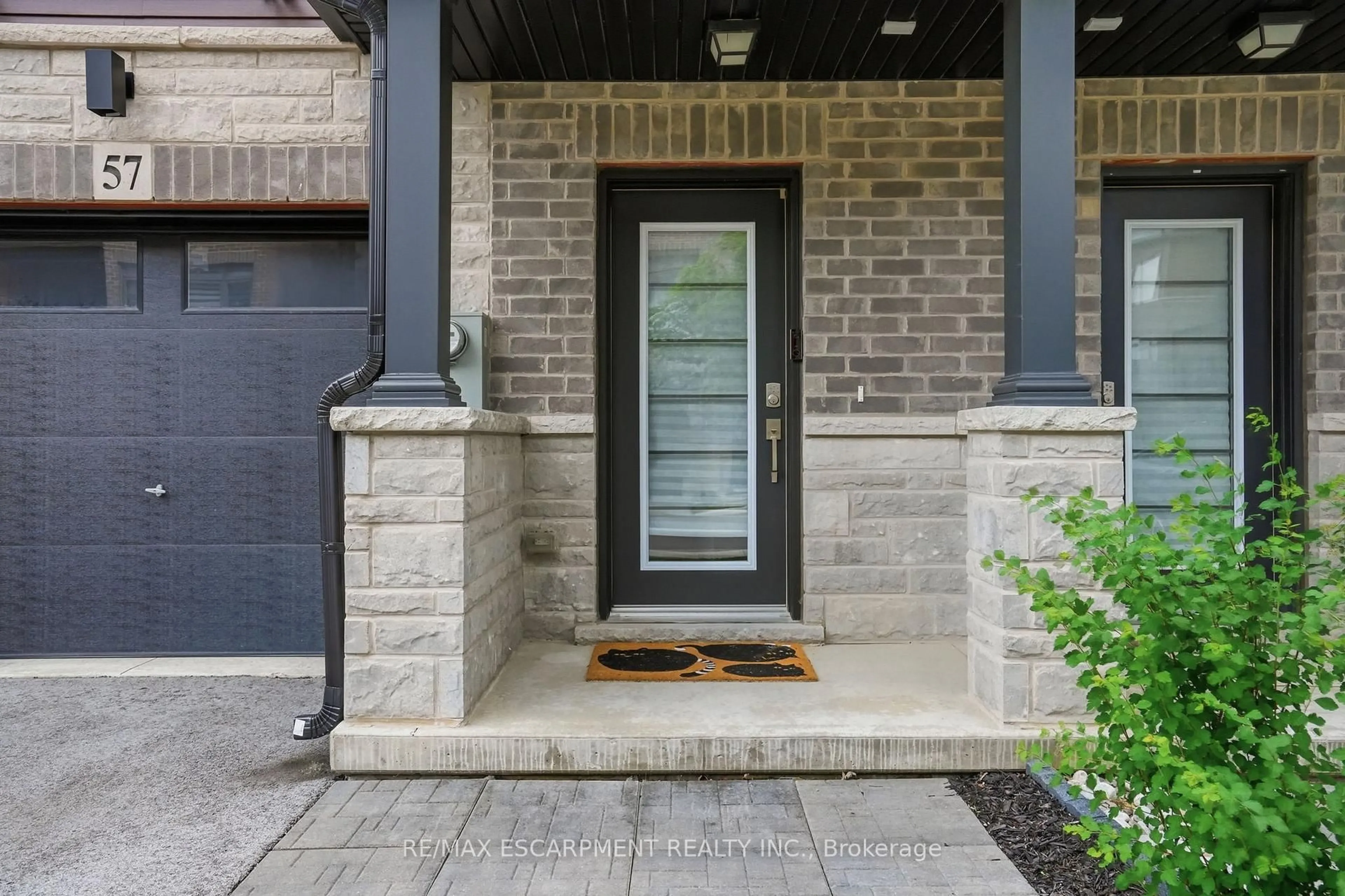 Unknown for 61 Soho St #57, Hamilton Ontario L8J 0M6