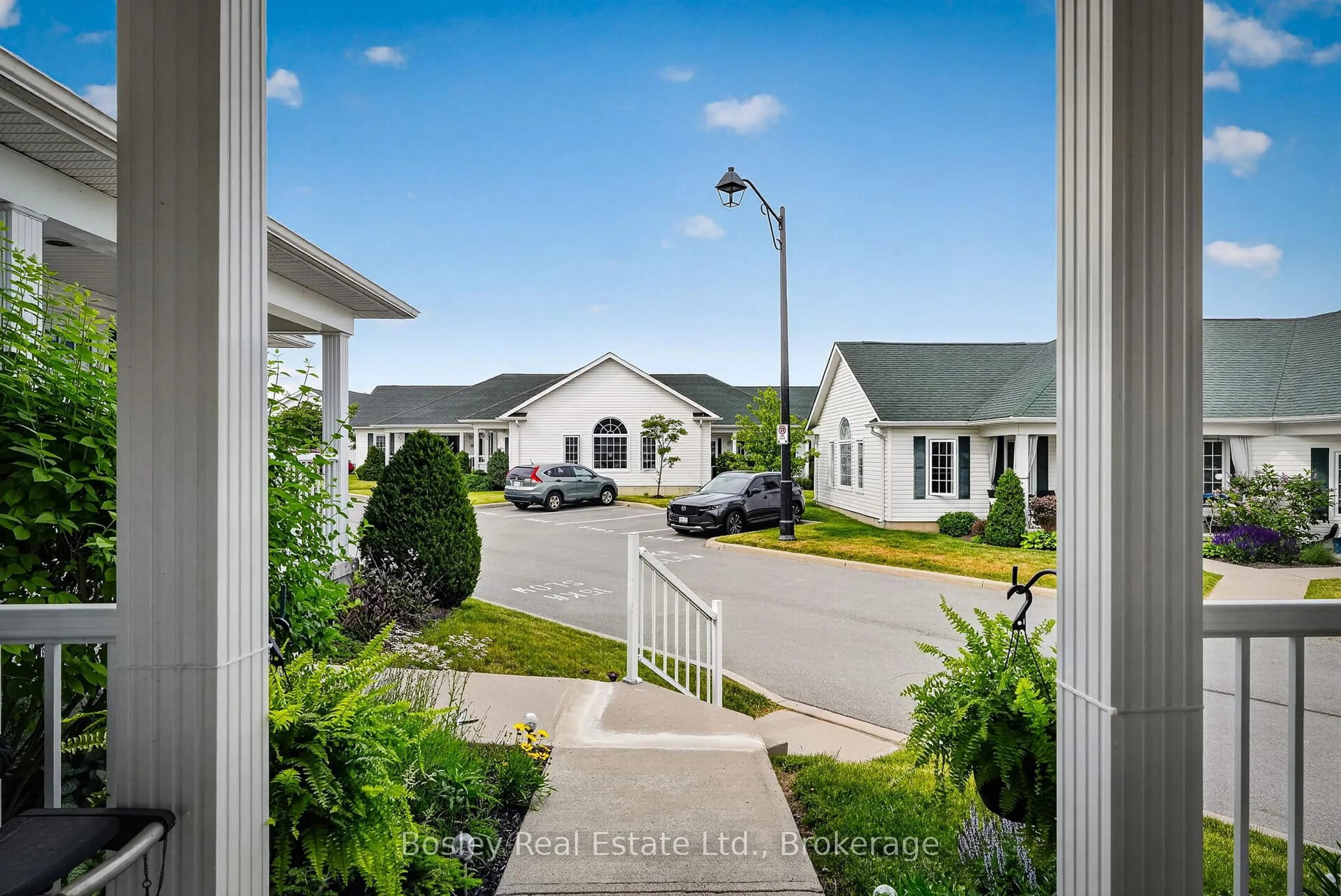 A pic from outside/outdoor area/front of a property/back of a property/a pic from drone, street for 300 Croft St #3202, Port Hope Ontario L1A 0E1