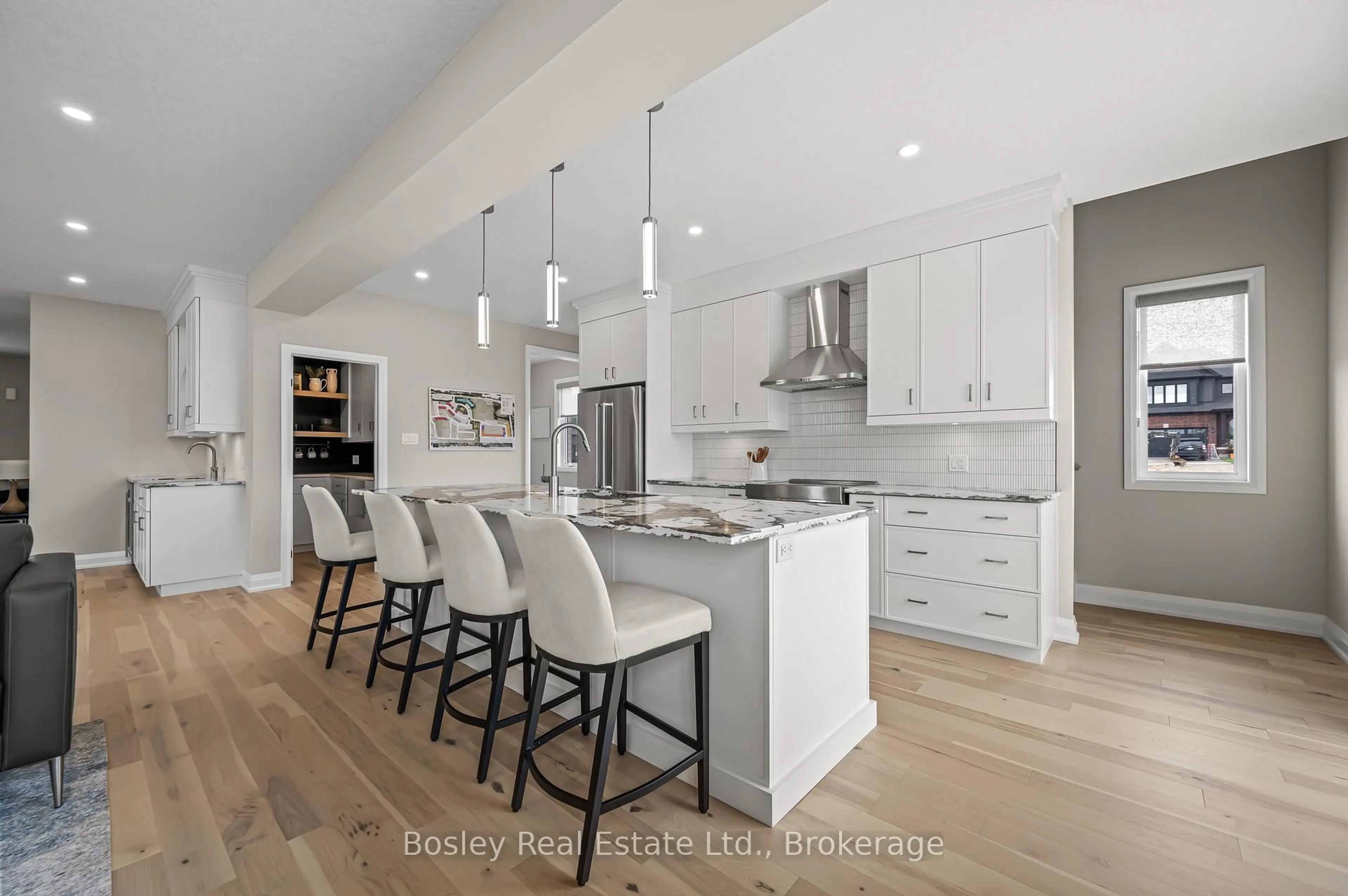 Open concept kitchen, unknown for 179 Haylock Ave, Centre Wellington Ontario N0B 1S0