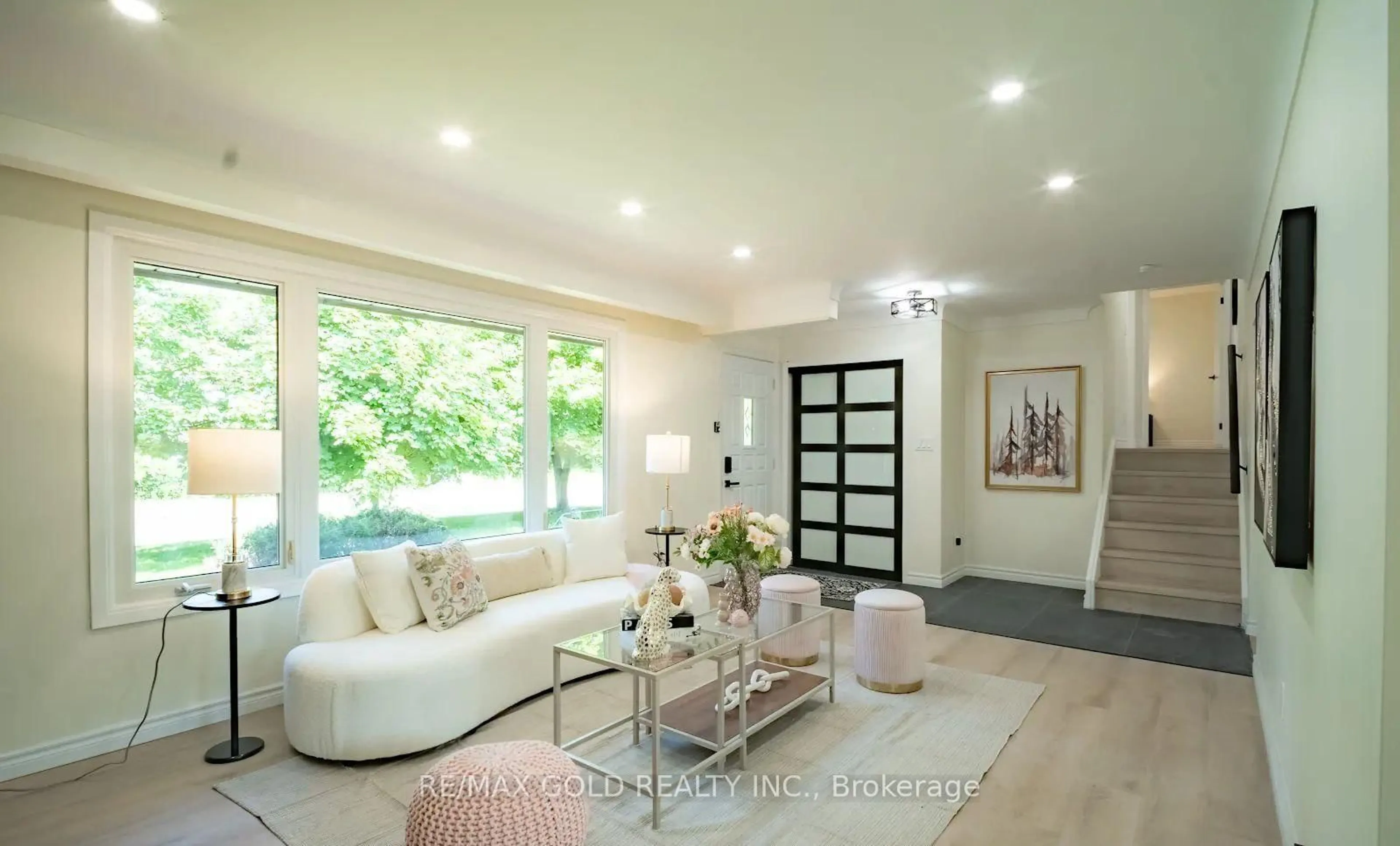 Unknown for 4682 Pinedale Dr, Niagara Falls Ontario L2E 6M8