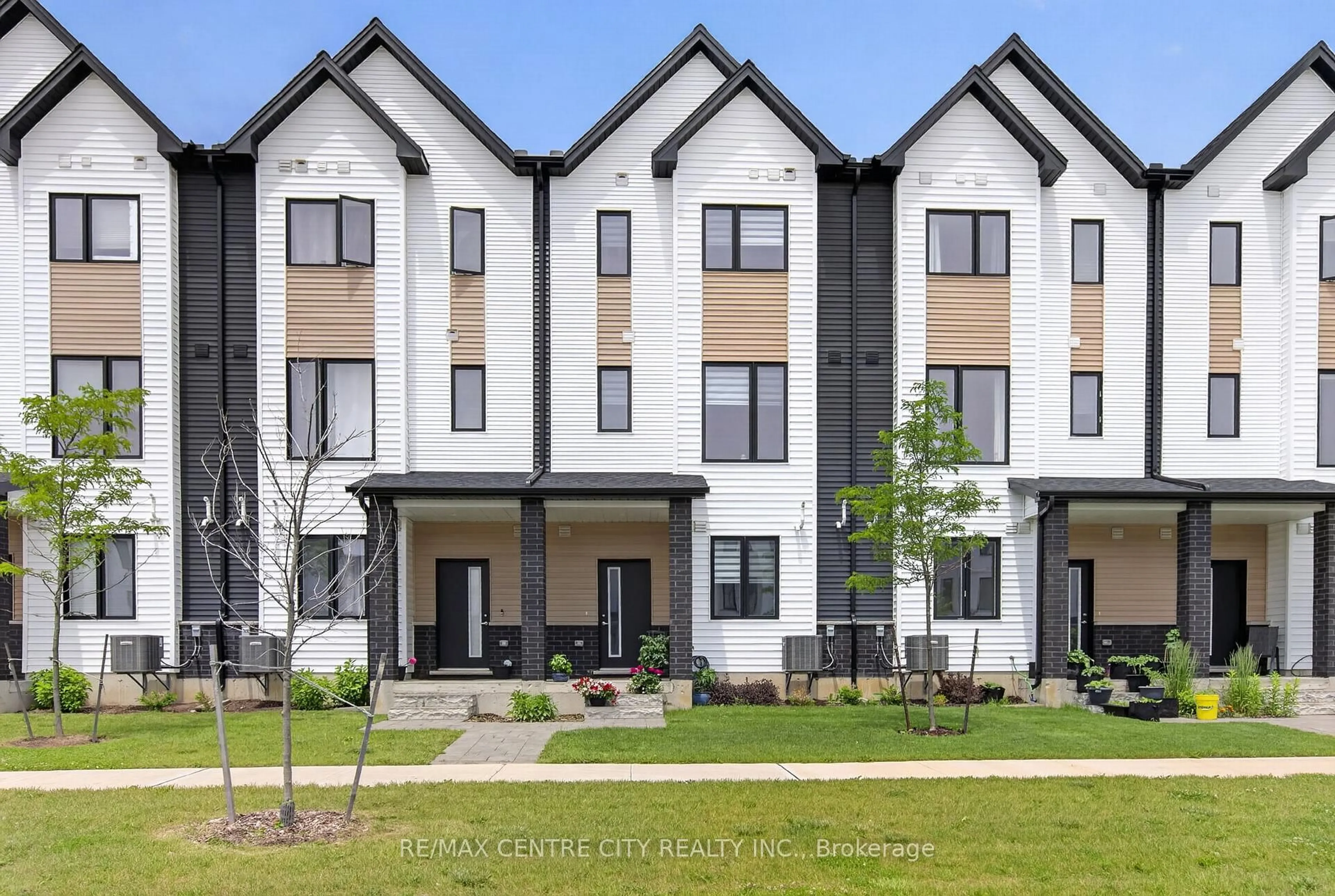 Unknown for 1595 Capri Cres #56, London North Ontario N6G 3Y6
