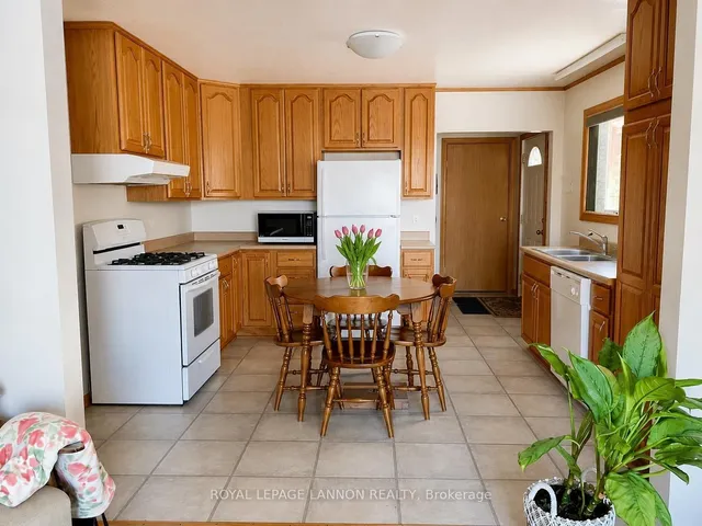 123 Burns St, Atikokan 4