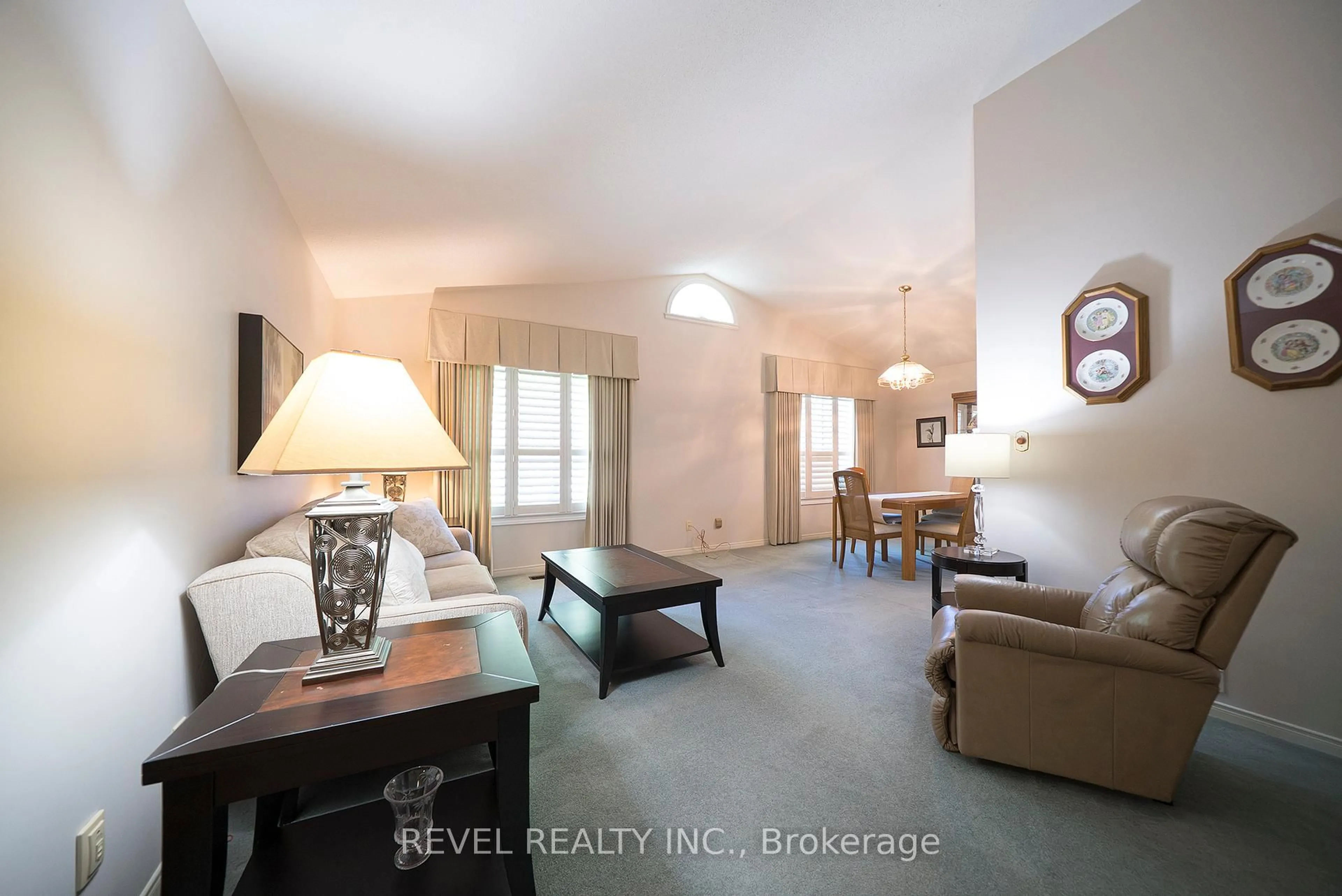 A pic of a room for 23 Trillium Way, Brantford Ontario N3R 7T7