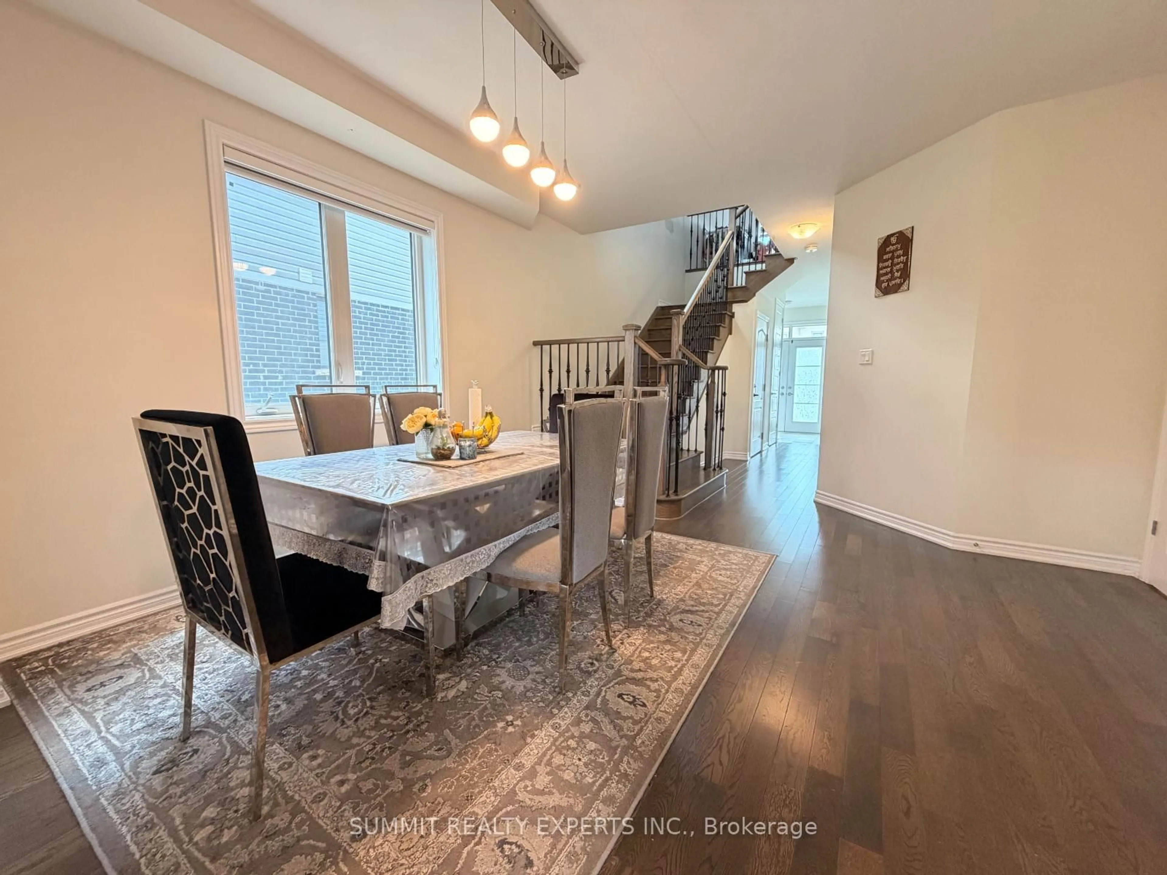 Dining room, unknown for 109 Anderson Rd, Brantford Ontario N3T 0V4