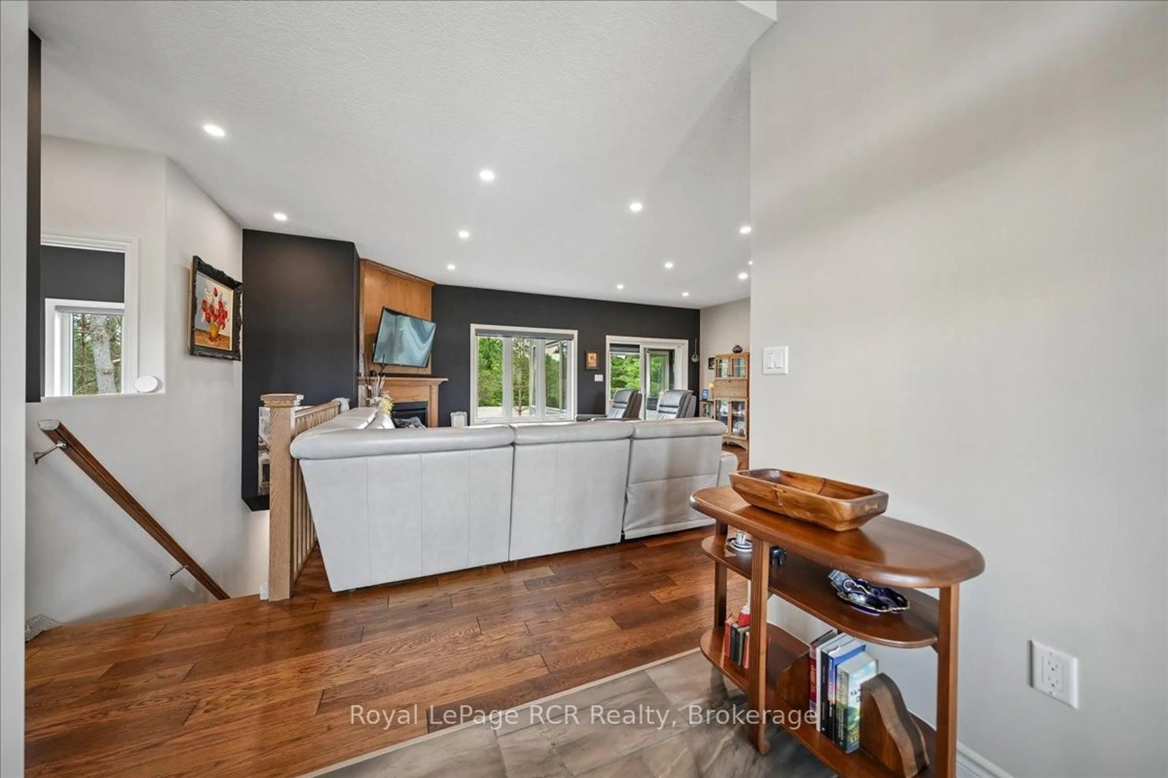 Open concept kitchen, unknown for 822760 Sideroad 1, Chatsworth Ontario N0H 1G0