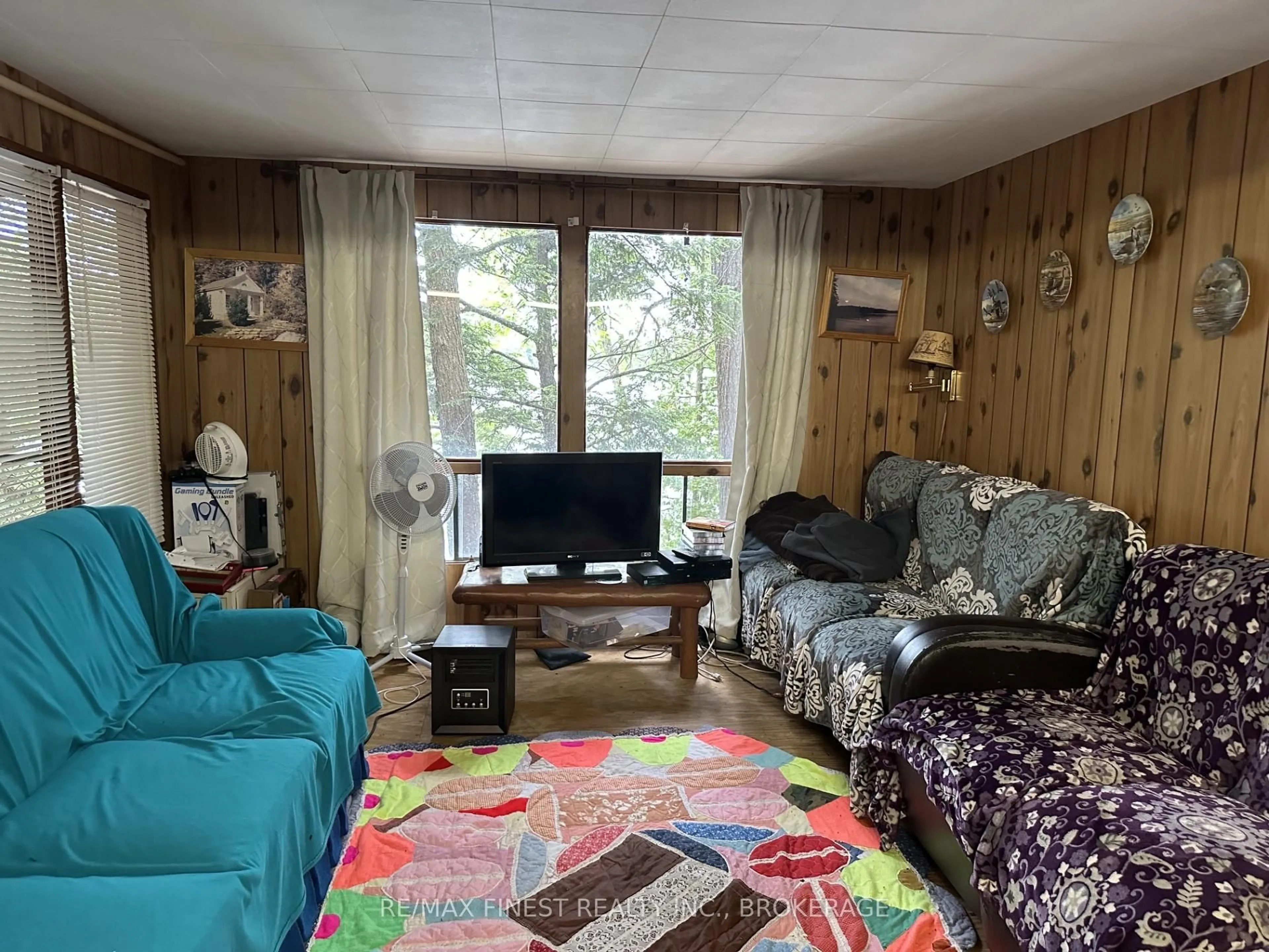 Living room with furniture, unknown for 27246 Eagle Lake, Tichborne Ontario K0H 2V0