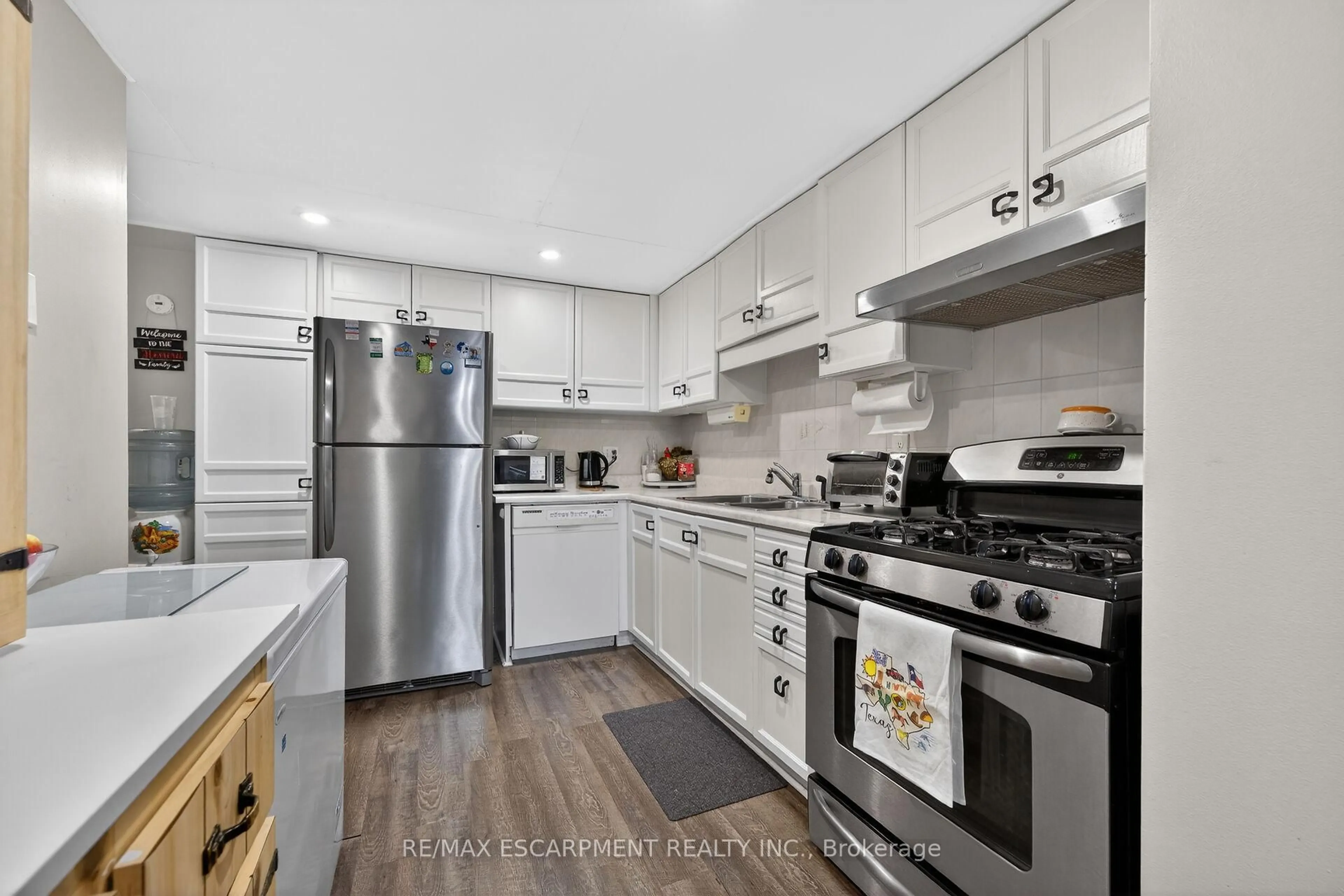 Unknown for 1675 Upper Gage Ave #47, Hamilton Ontario L8W 3R8