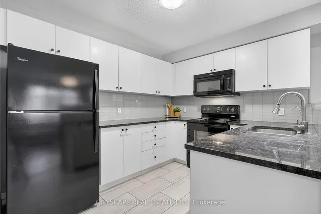4 Nathan Crt, Cambridge 4