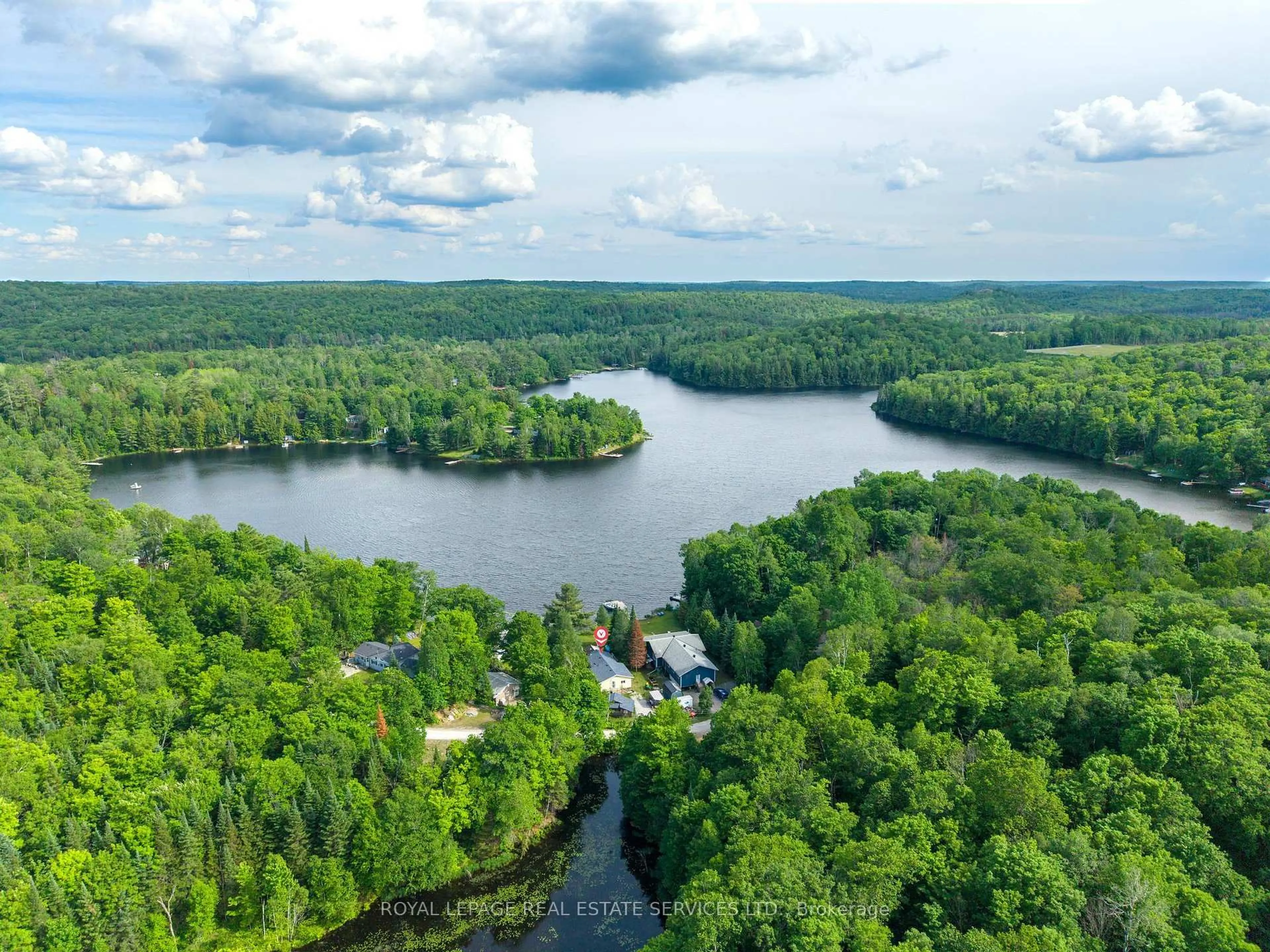A pic from outside/outdoor area/front of a property/back of a property/a pic from drone, water/lake/river/ocean view for 269 Siddon Lake Pl, Bancroft Ontario K0L 1C0