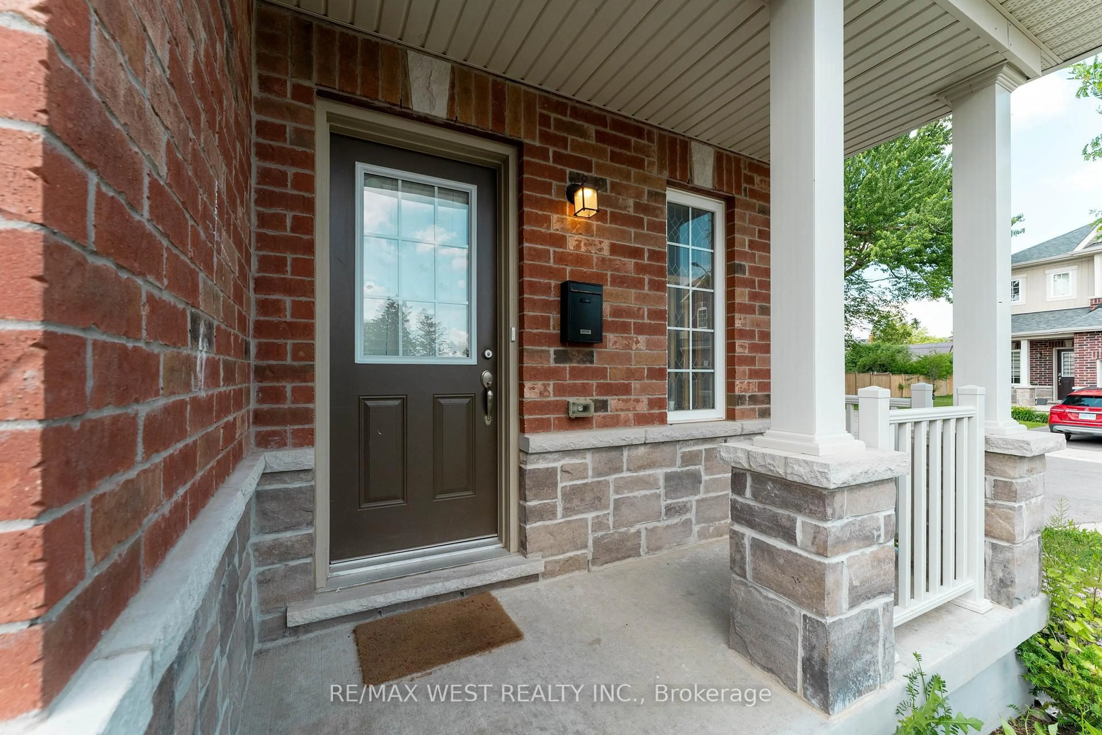 Unknown for 24 Dewberry Dr, Kitchener Ontario N2B 0A9
