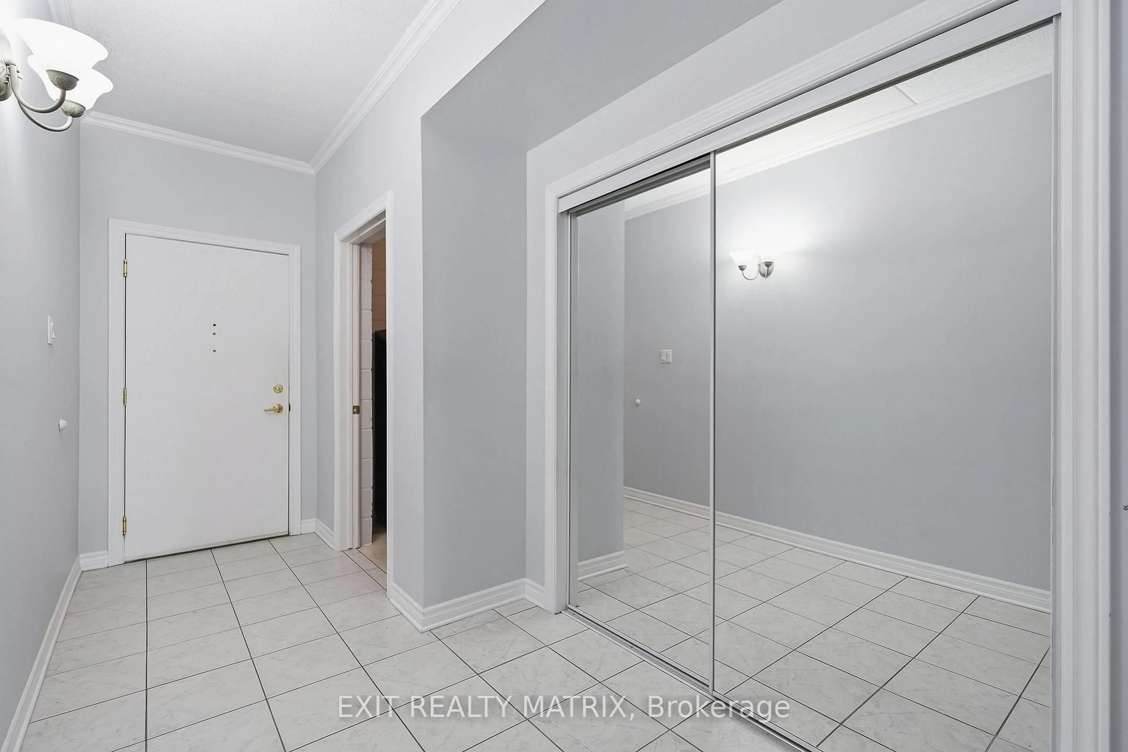 Unknown for 1303 Clement St #332, Hawkesbury Ontario K6A 3P1