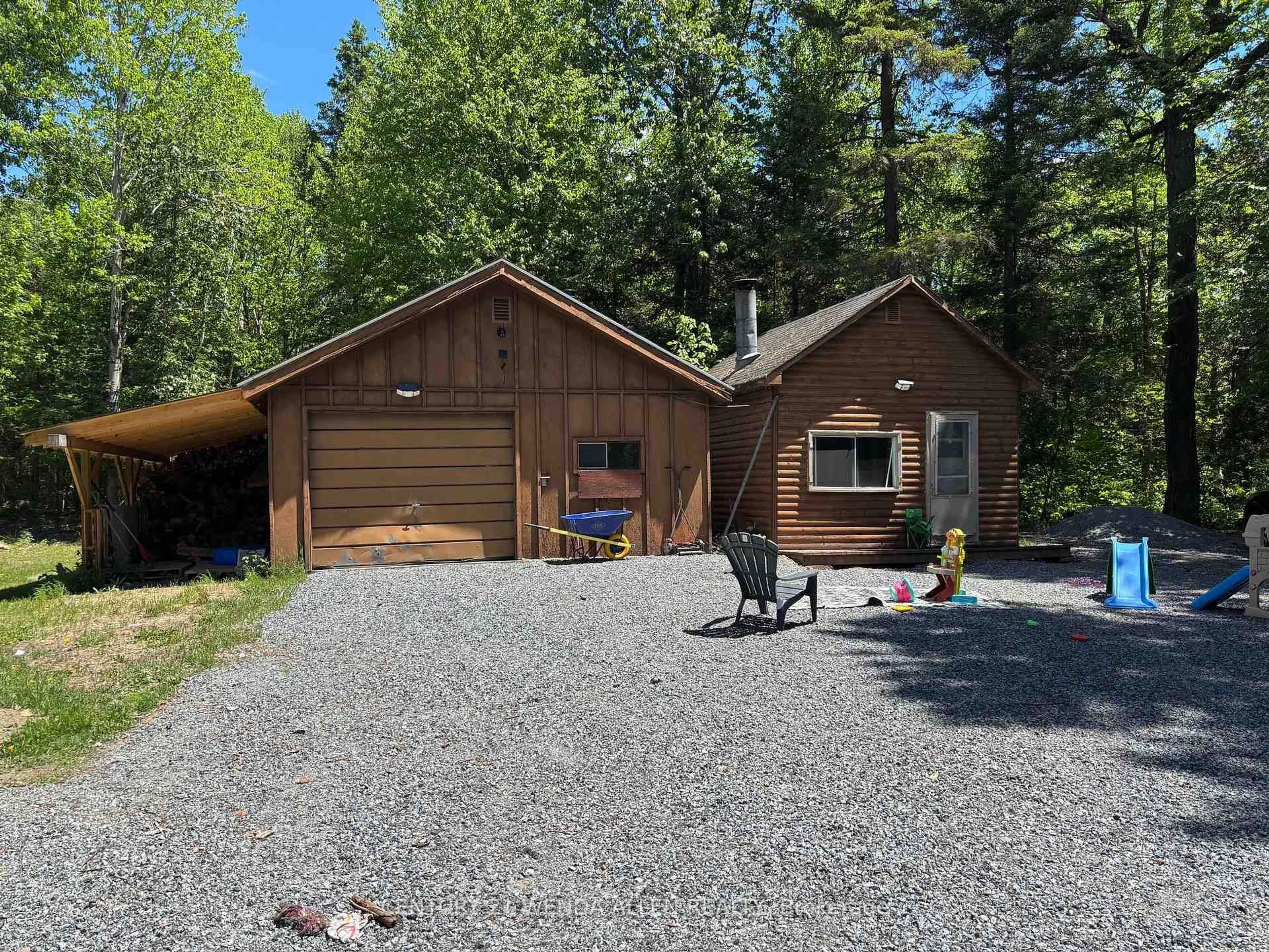 Unknown for 2913 Highway 11 Highway, Temagami Ontario P0M 1T0