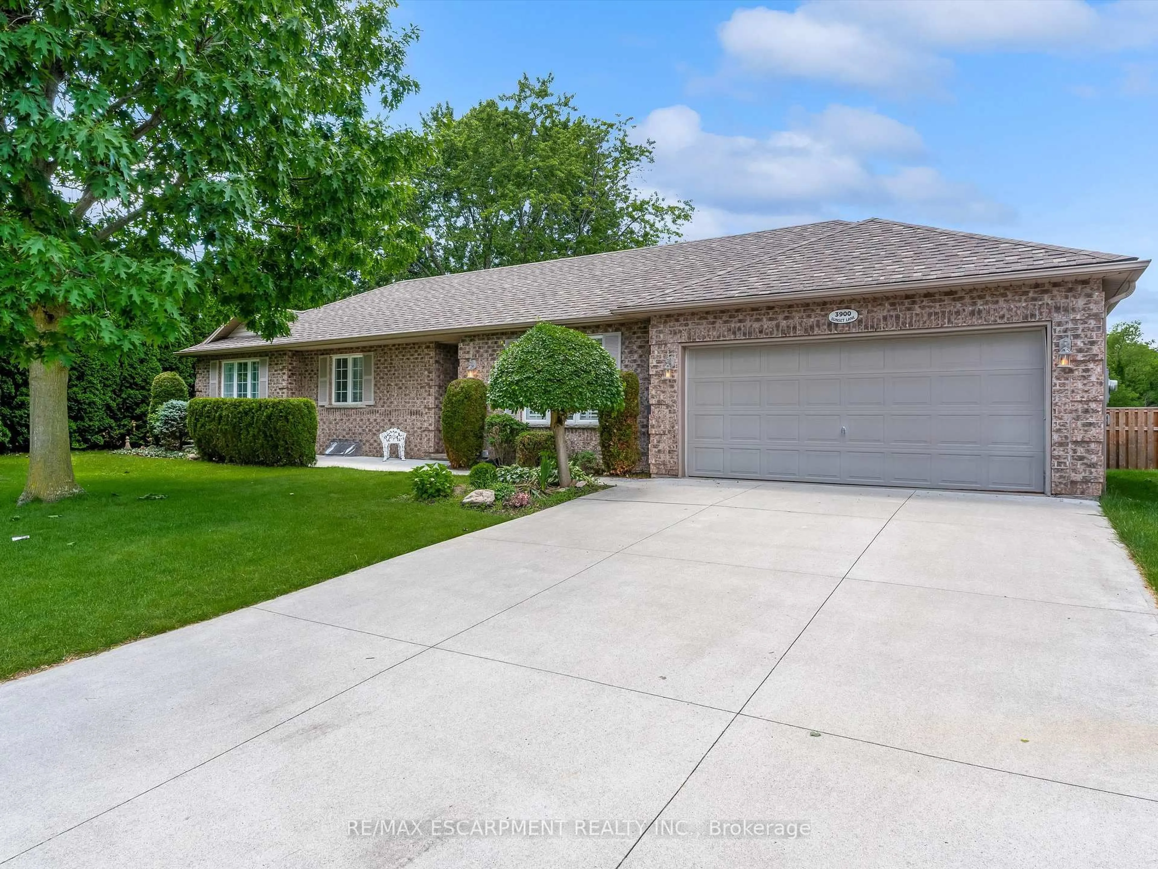 Unknown for 3900 Sunset Lane, Lincoln Ontario L0R 2C0