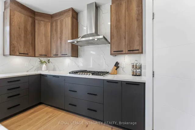 698 Odyssey Way, Ottawa 3
