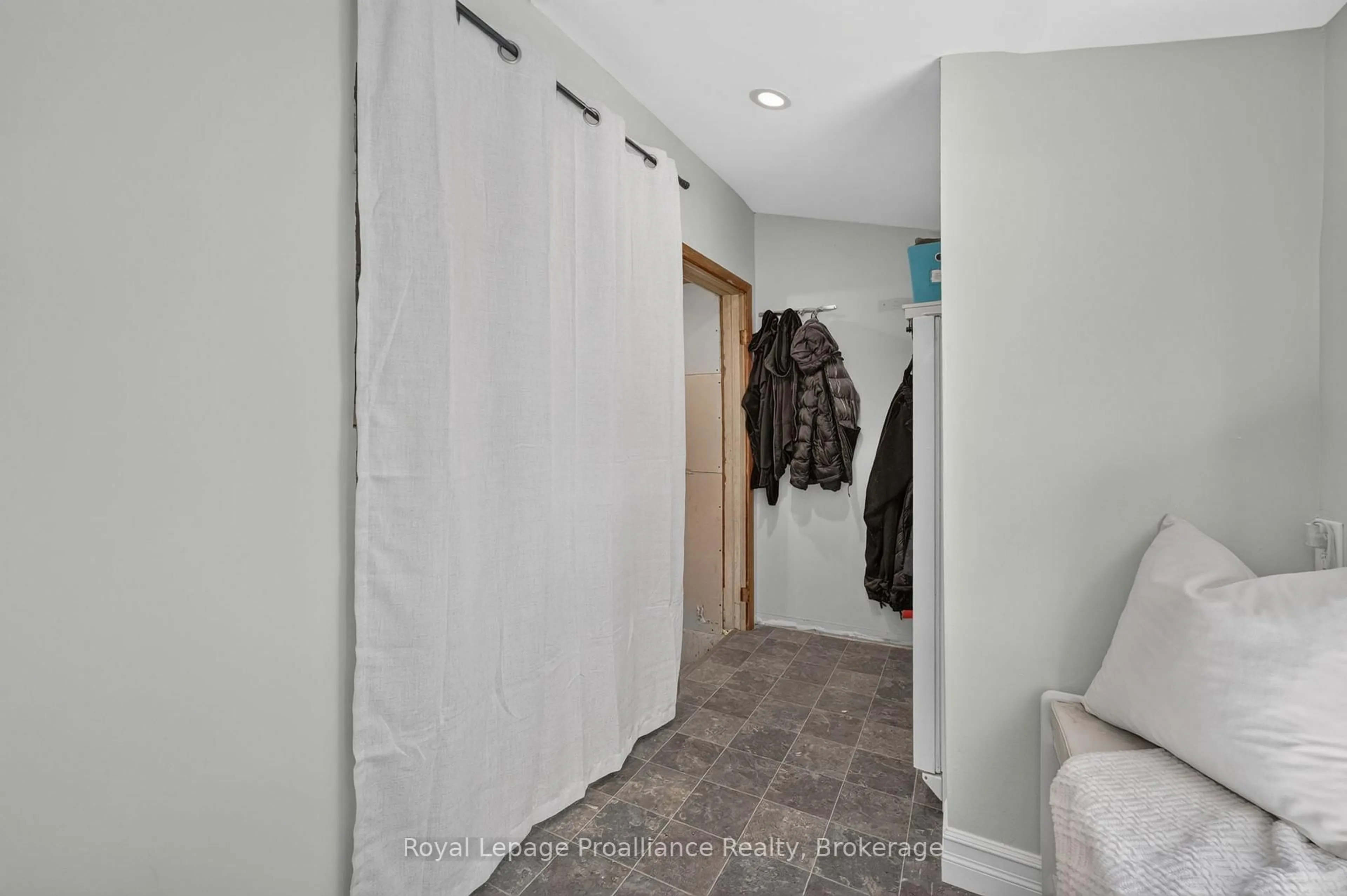 Unknown for 6090 Old Hwy 2 Highway, Shannonville Ontario K0K 3A0
