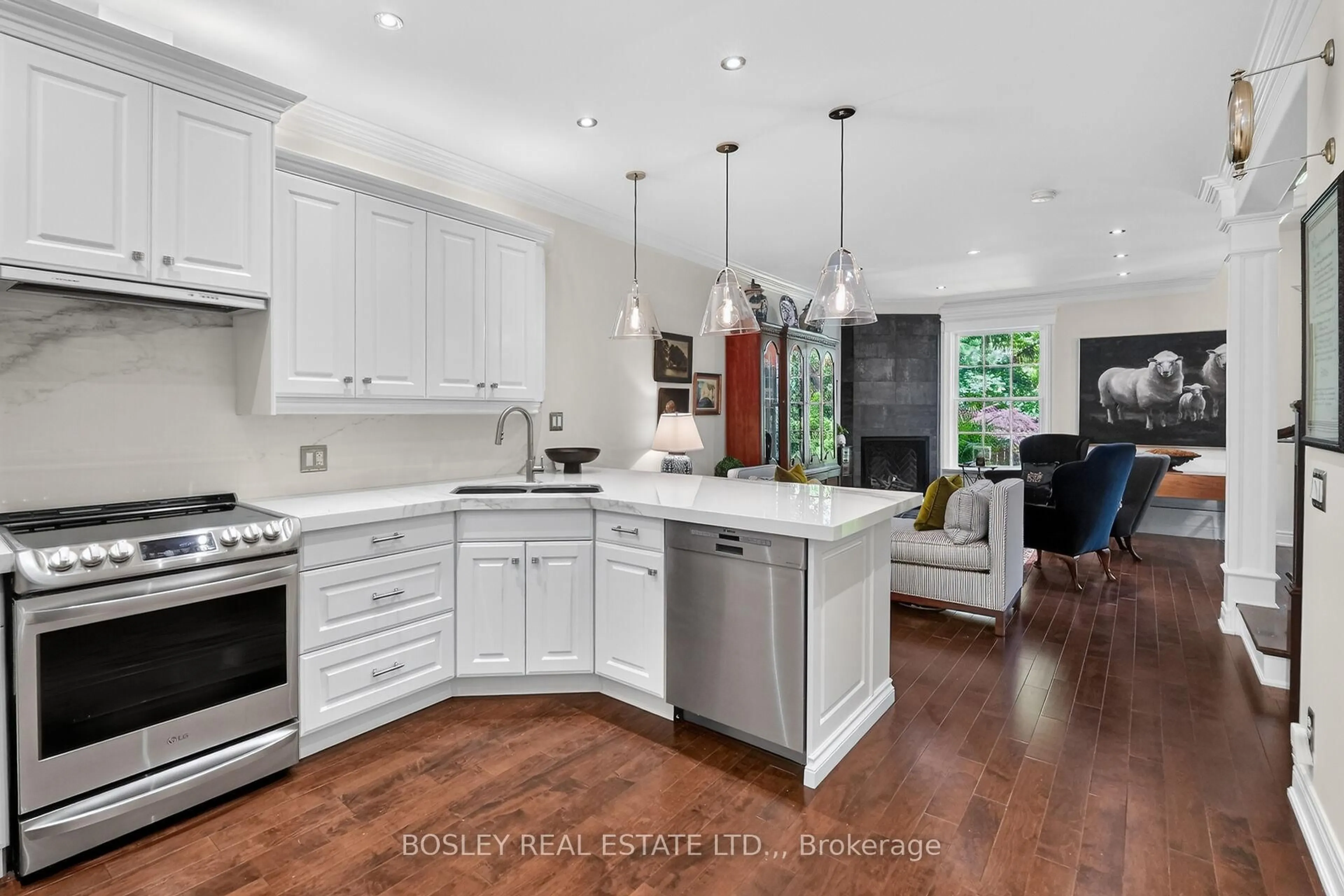 Open concept kitchen, unknown for 175 Queen St ## 5, Niagara-on-the-Lake Ontario L0S 1J0