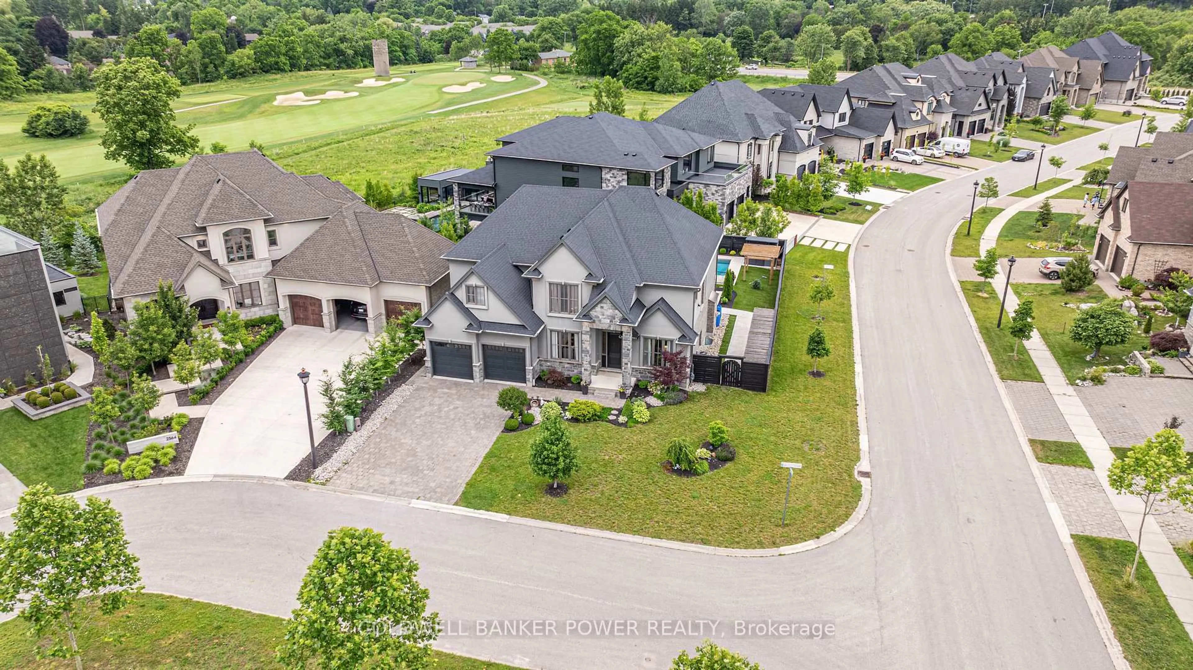 A pic from outside/outdoor area/front of a property/back of a property/a pic from drone, street for 2558 Mcwade Pl, London North Ontario N6G 0T6