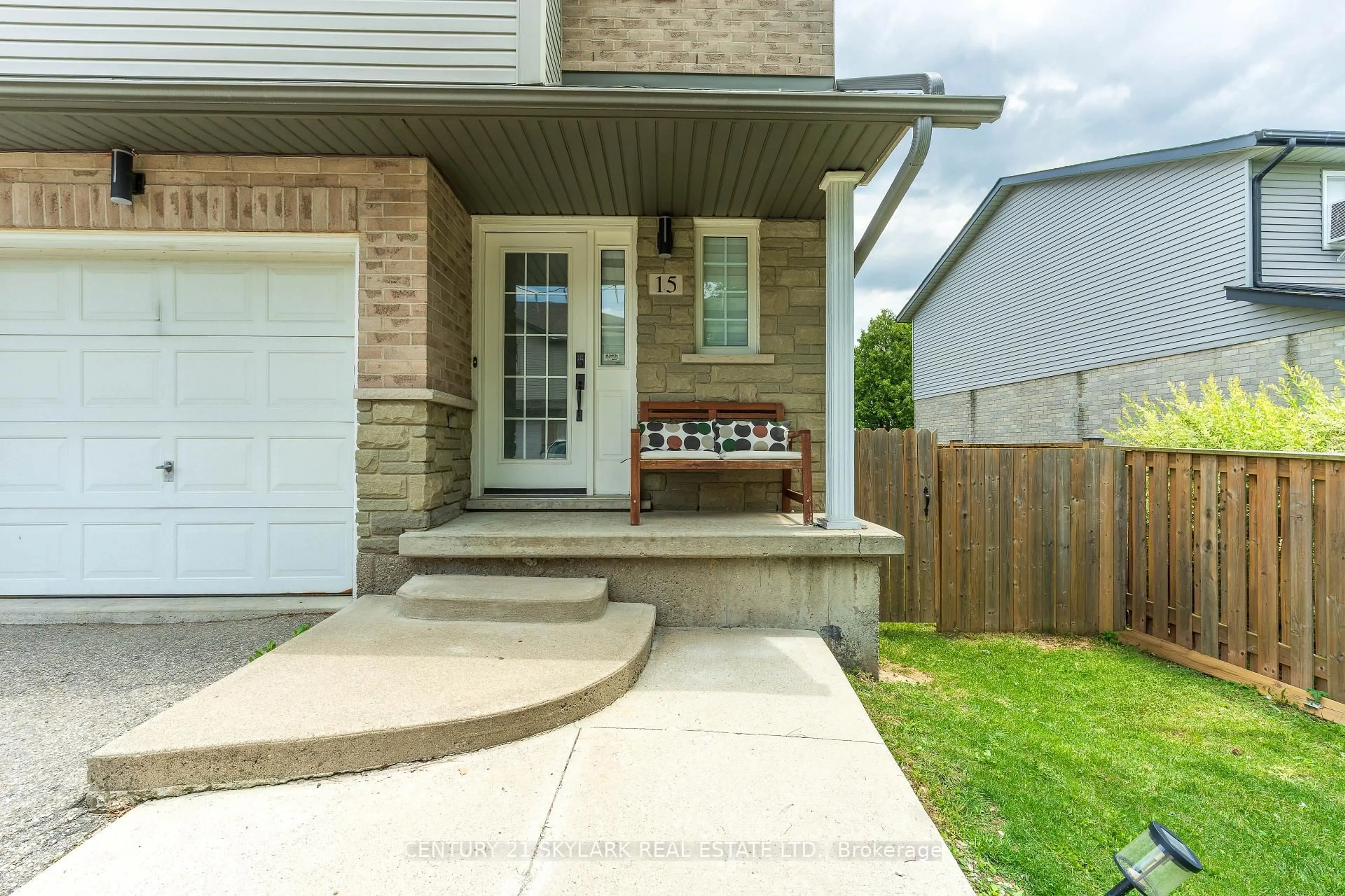 Home with brick exterior material, street for 1385 Upper Wentworth St #15, Hamilton Ontario L9B 2V8