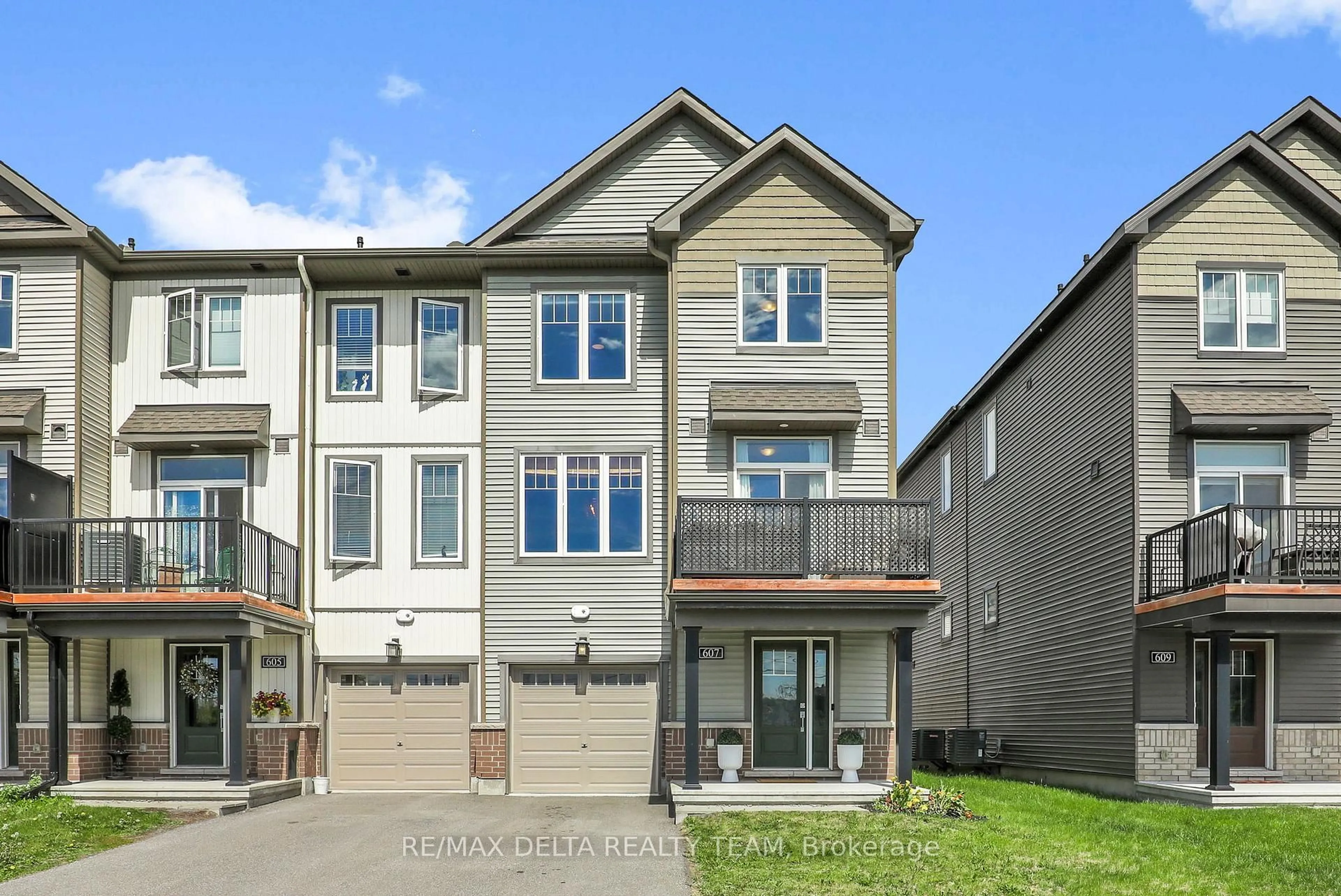 Unknown for 607 Prominence Way, Ottawa Ontario K4A 5K8