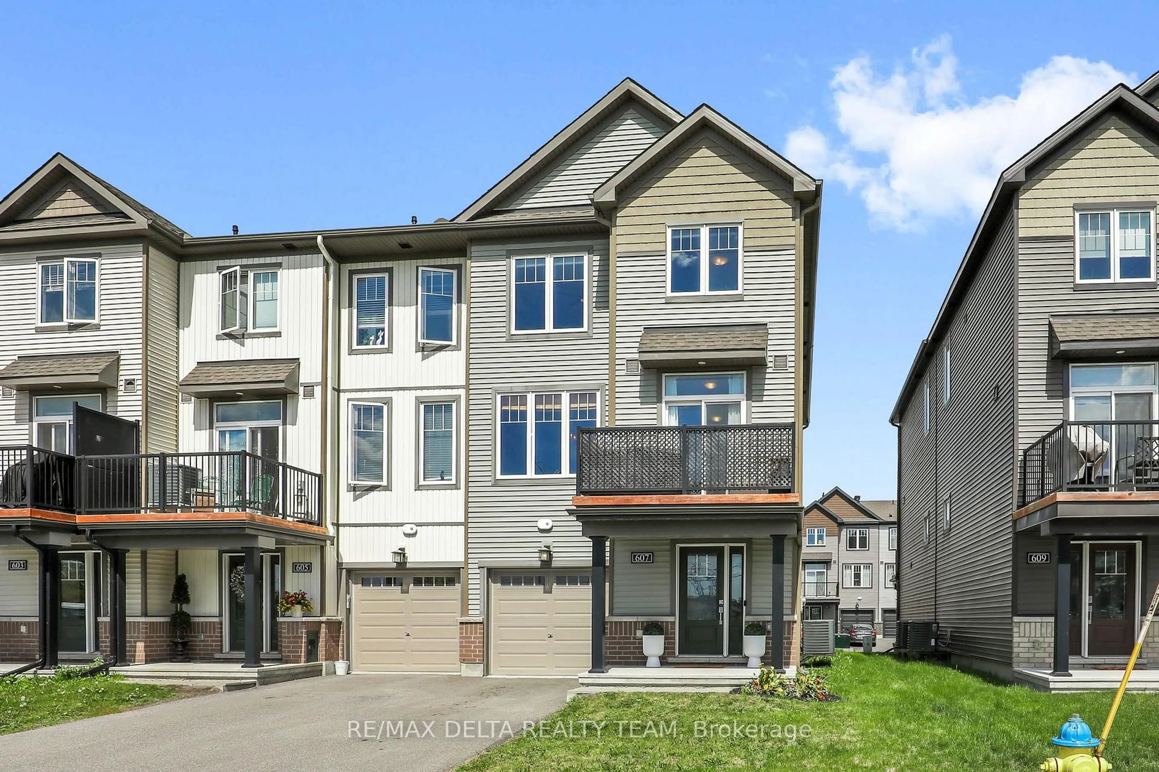 Unknown for 607 Prominence Way, Ottawa Ontario K4A 5K8