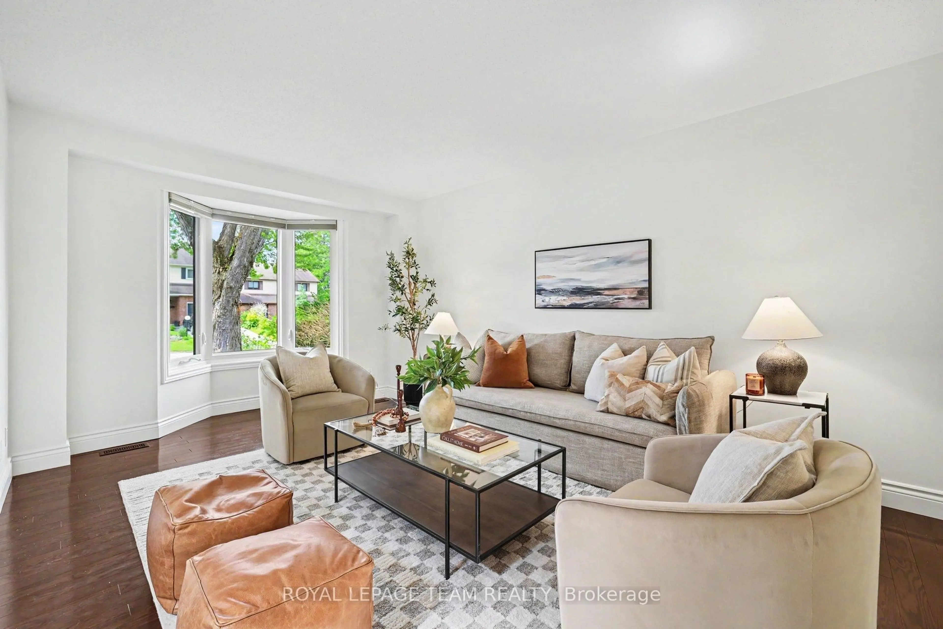 Living room with furniture, unknown for 26 Bernier Terr, Ottawa Ontario K2L 2V2