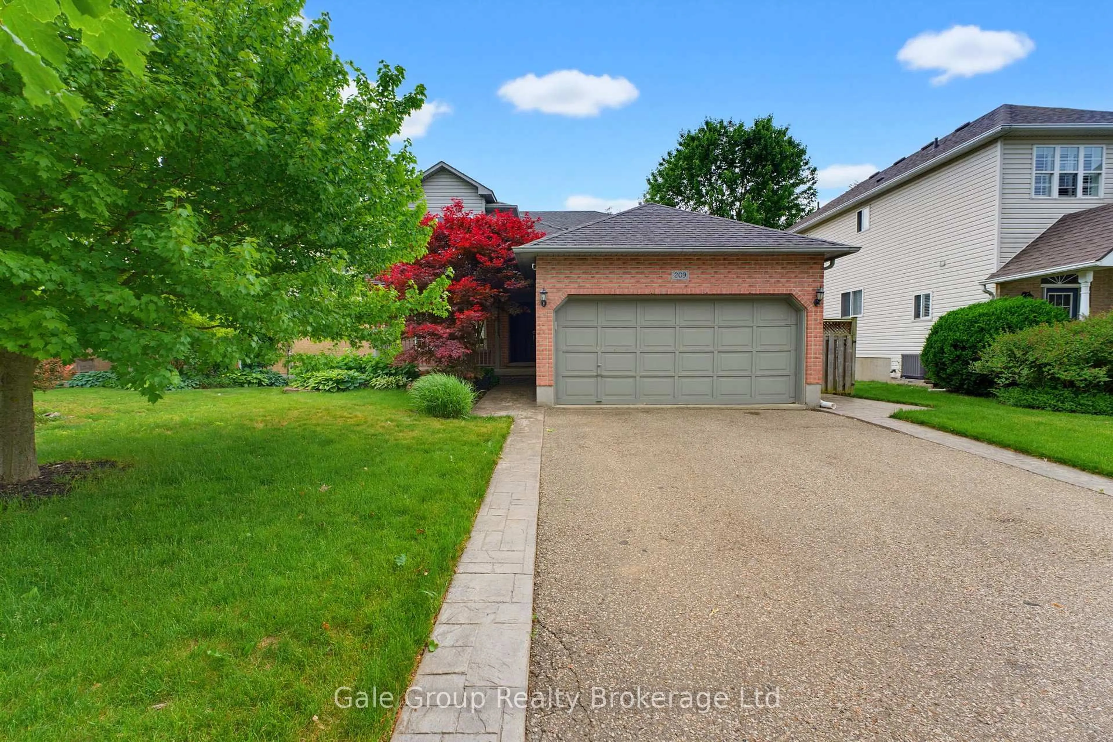 Unknown for 209 Hilltop Dr, North Dumfries Ontario N0B 1E0