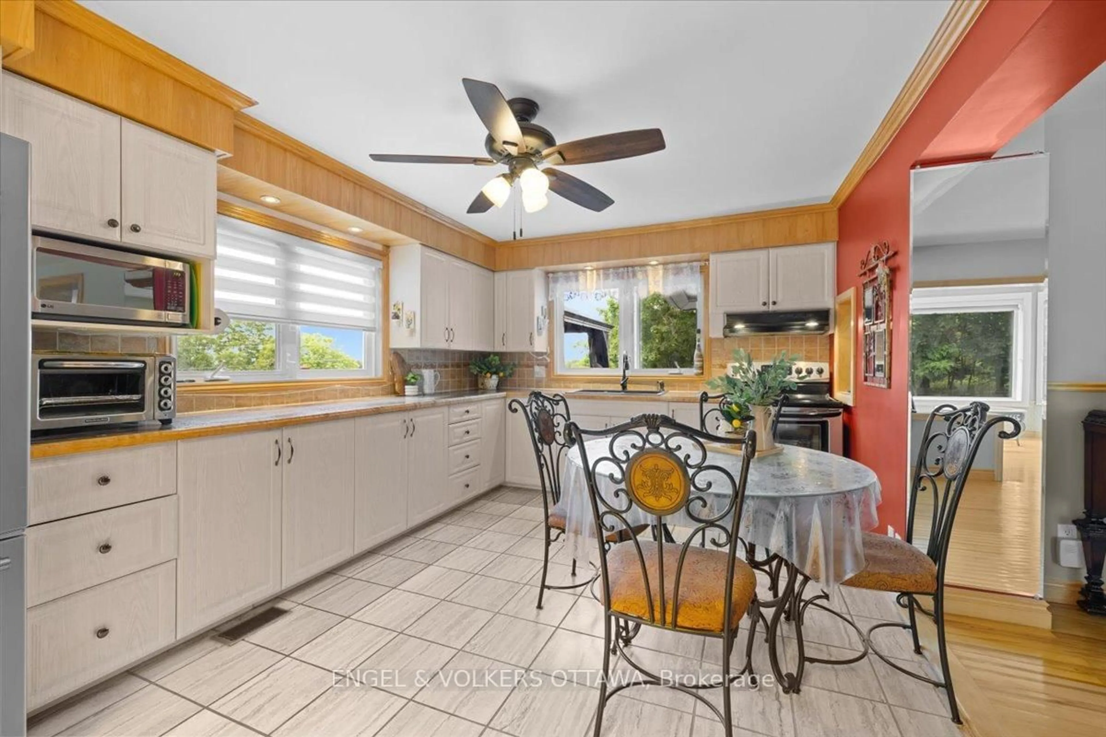 Unknown for 2481 Manse Rd, Ottawa Ontario K4C 1C6