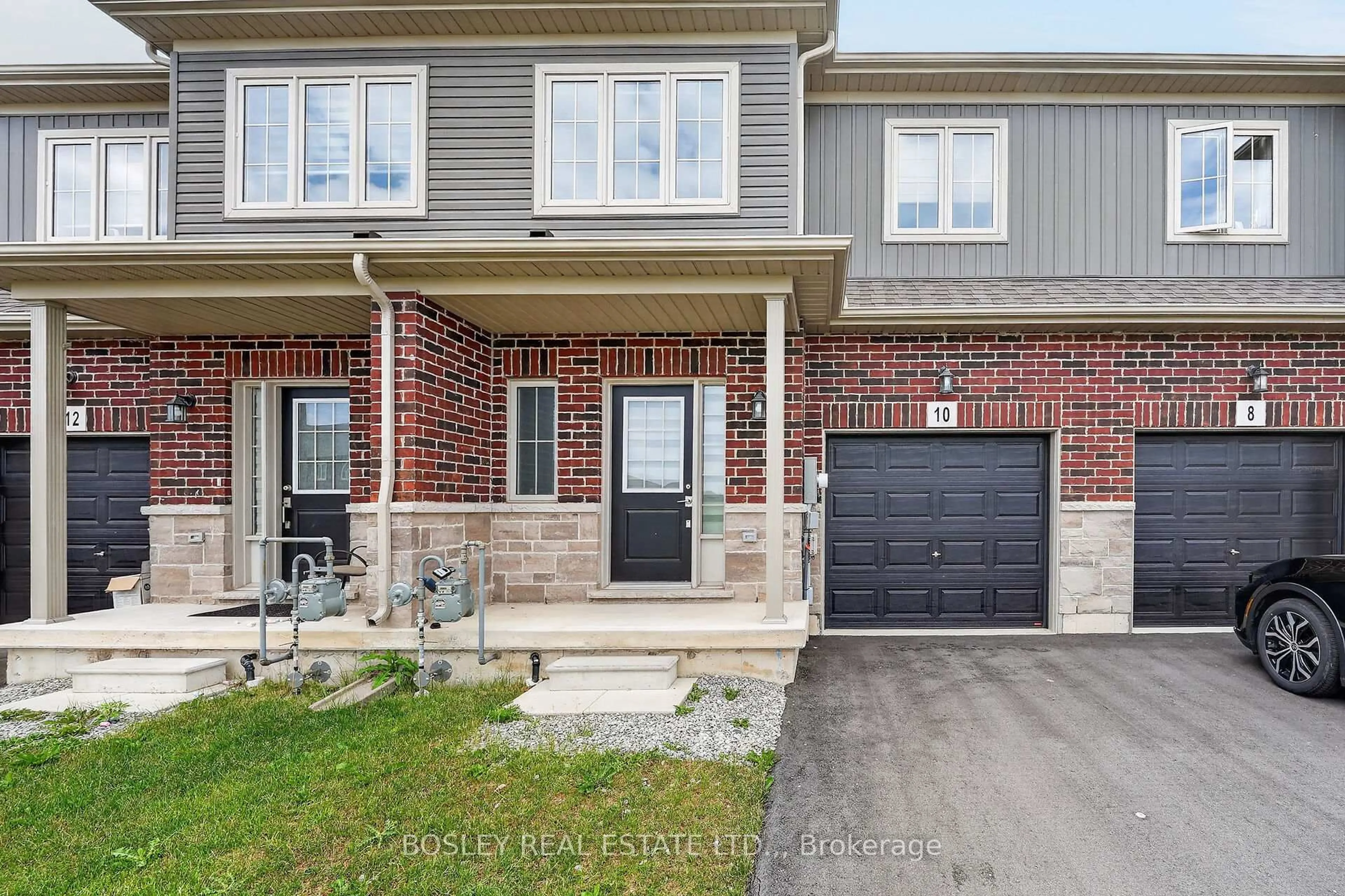 Home with brick exterior material, street for 10 Zoe Lane, Hamilton Ontario L0R 1C0