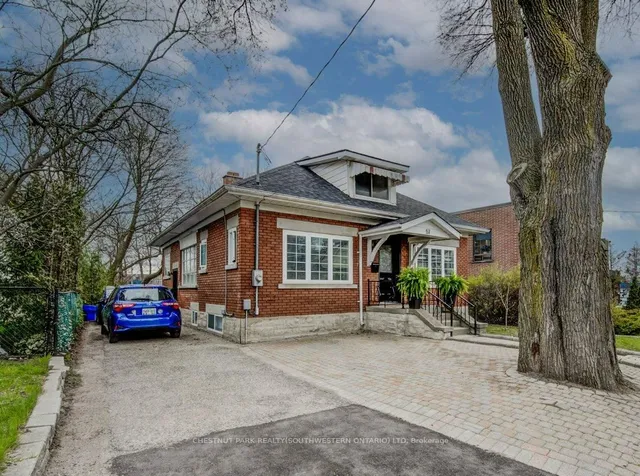 57 Glasgow St, Kitchener 2
