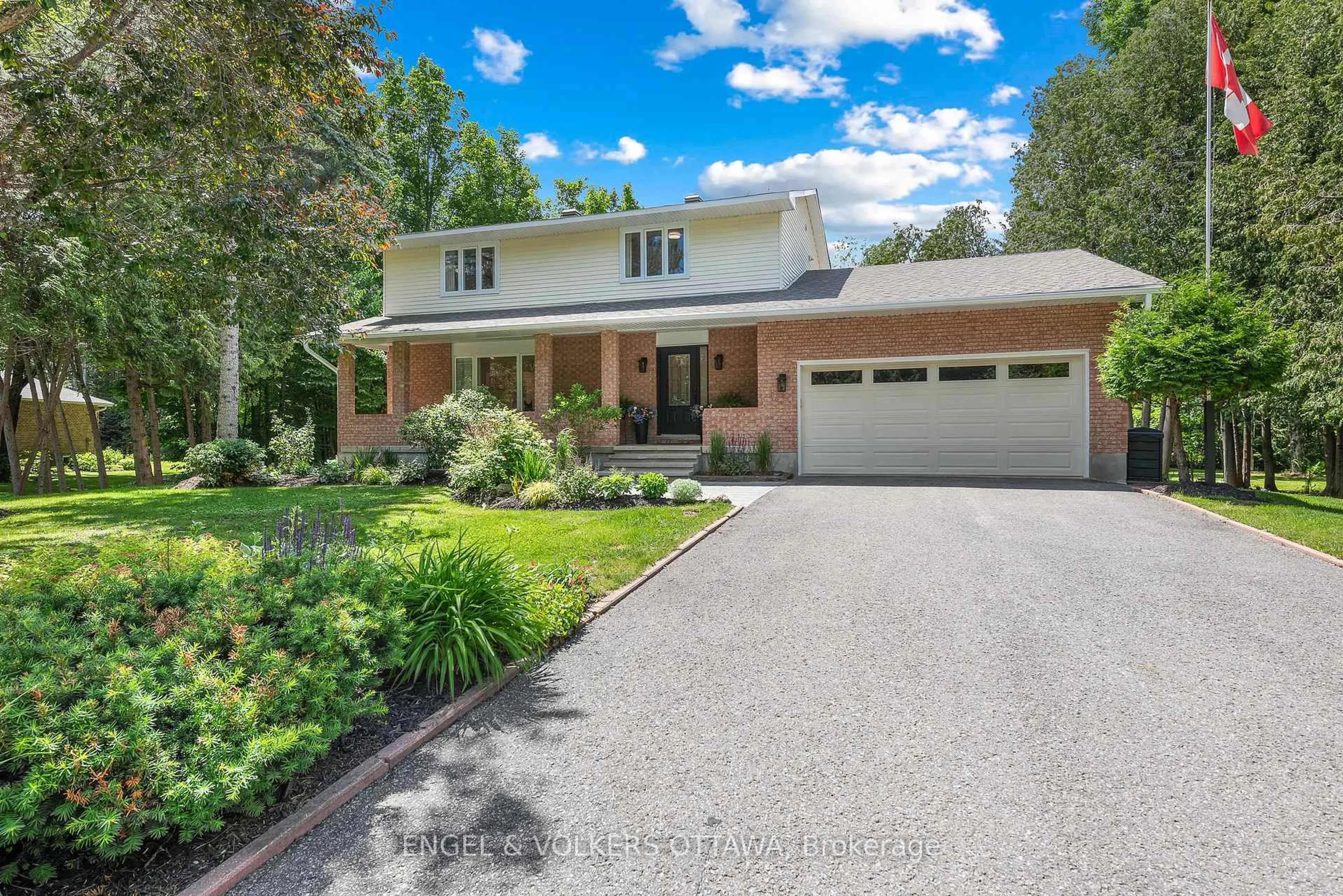 Home with brick exterior material, street for 80 Richland Dr, Richmond Ontario K0A 2Z0