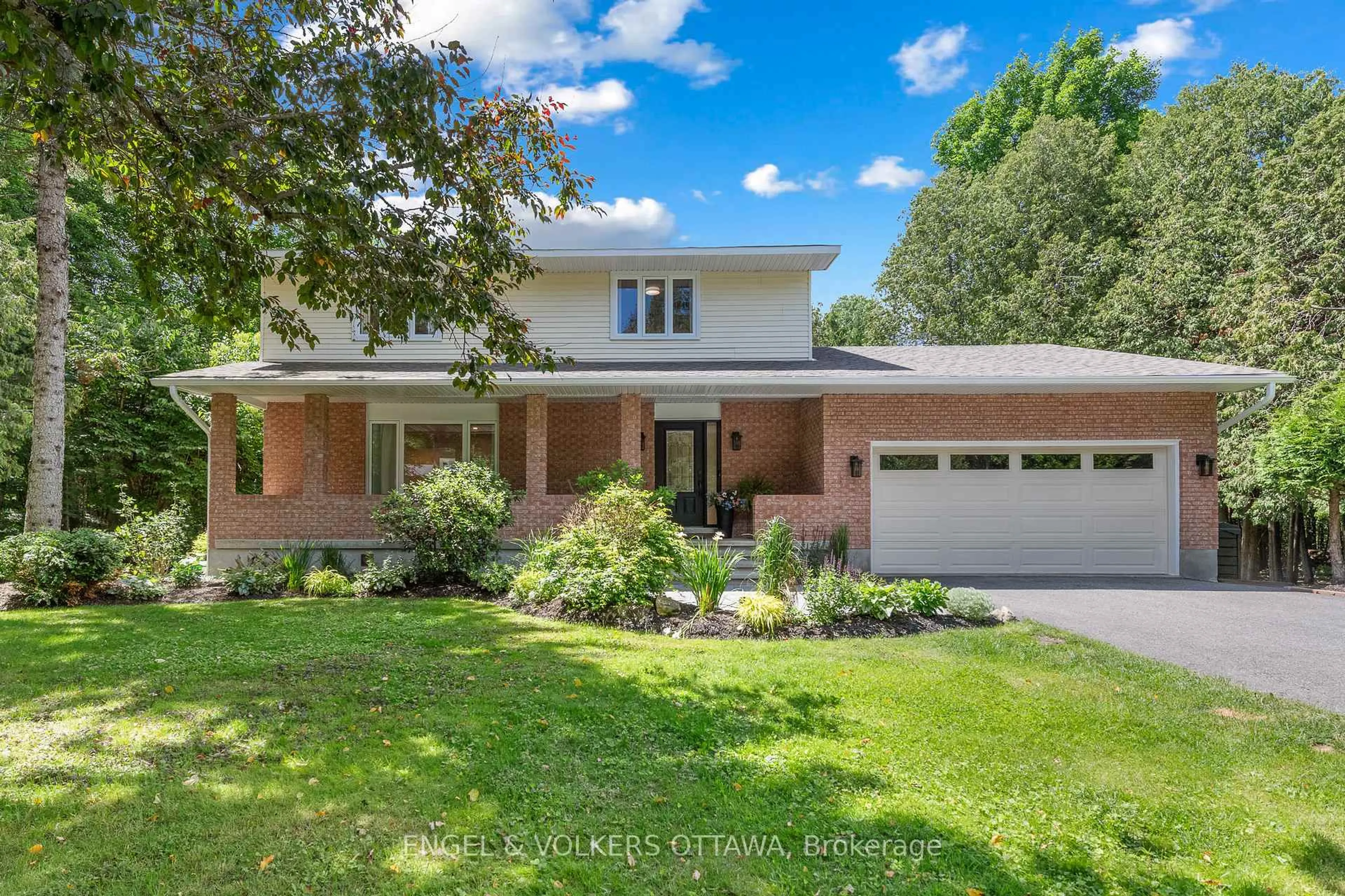 Home with brick exterior material, street for 80 Richland Dr, Richmond Ontario K0A 2Z0