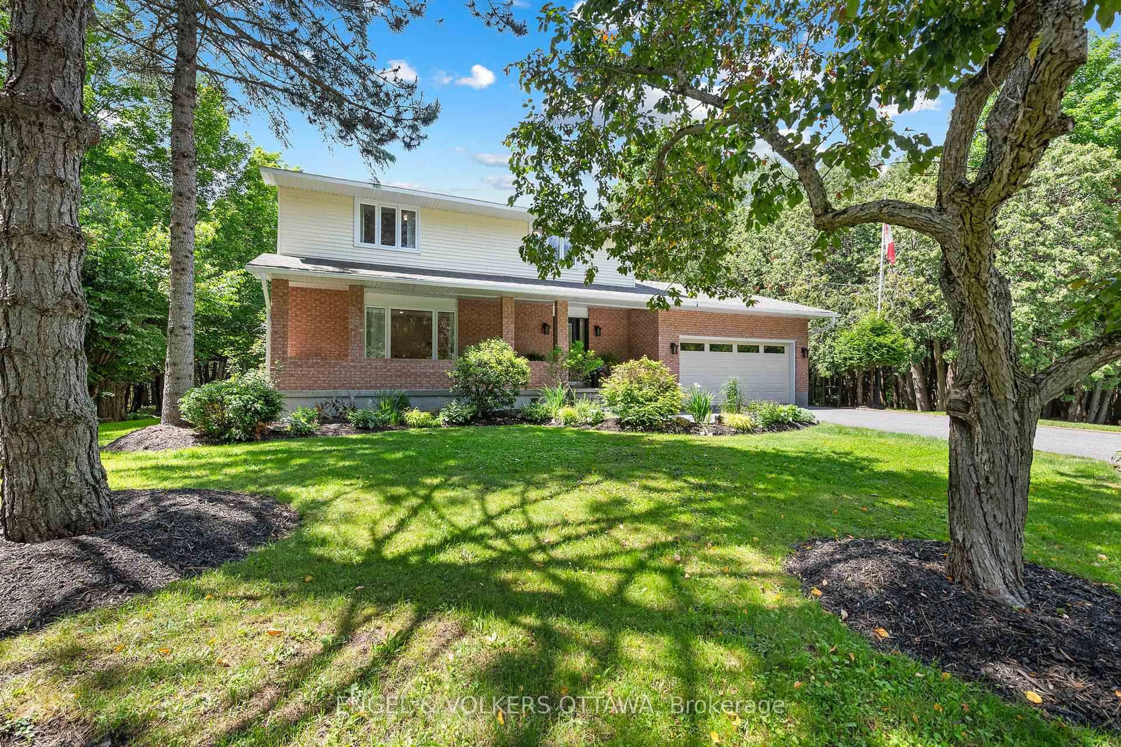 Home with brick exterior material, street for 80 Richland Dr, Richmond Ontario K0A 2Z0
