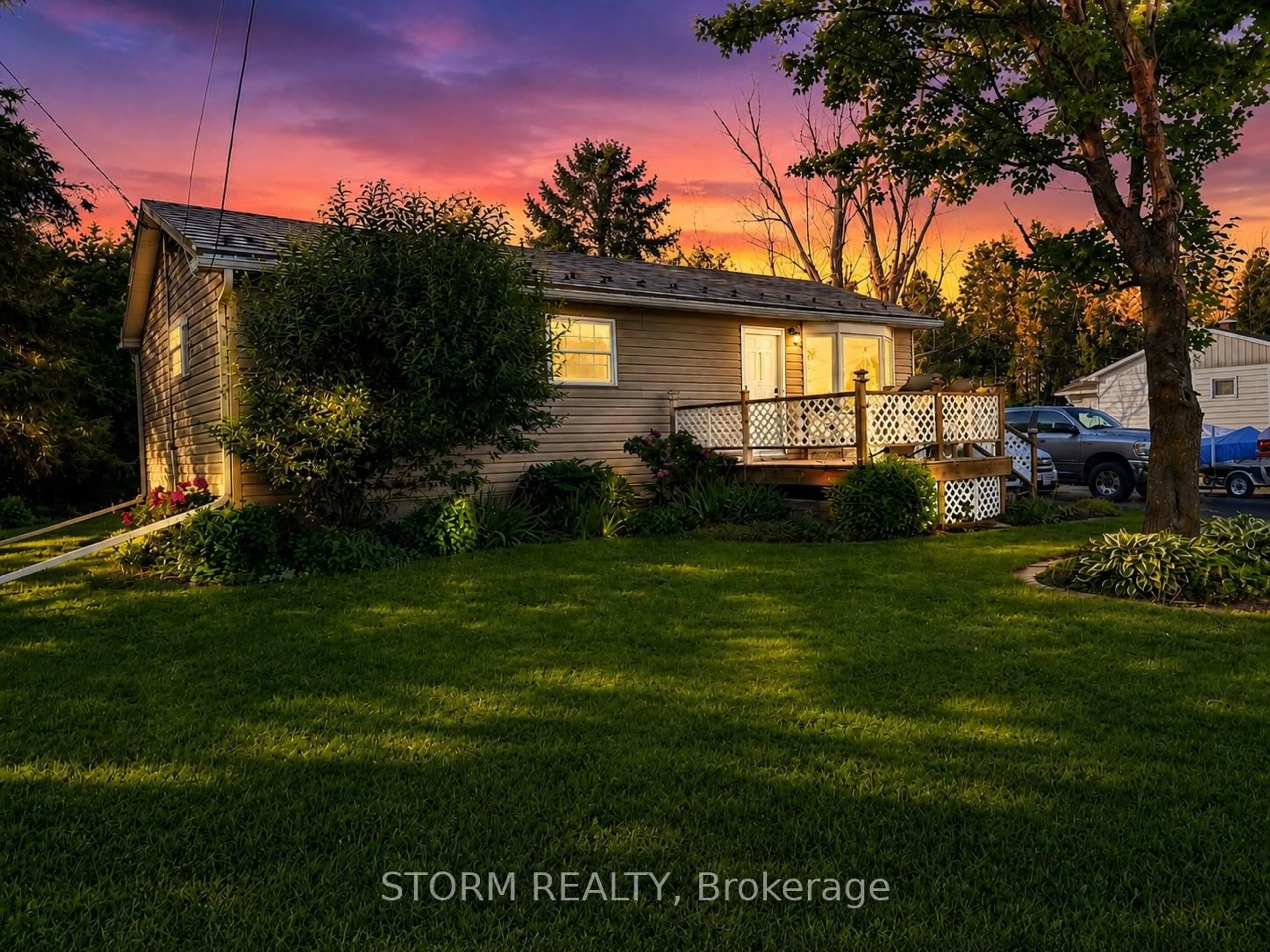 A pic from outside/outdoor area/front of a property/back of a property/a pic from drone, street for 4901 Piperville Rd, Carlsbad Springs Ontario K0A 1K0
