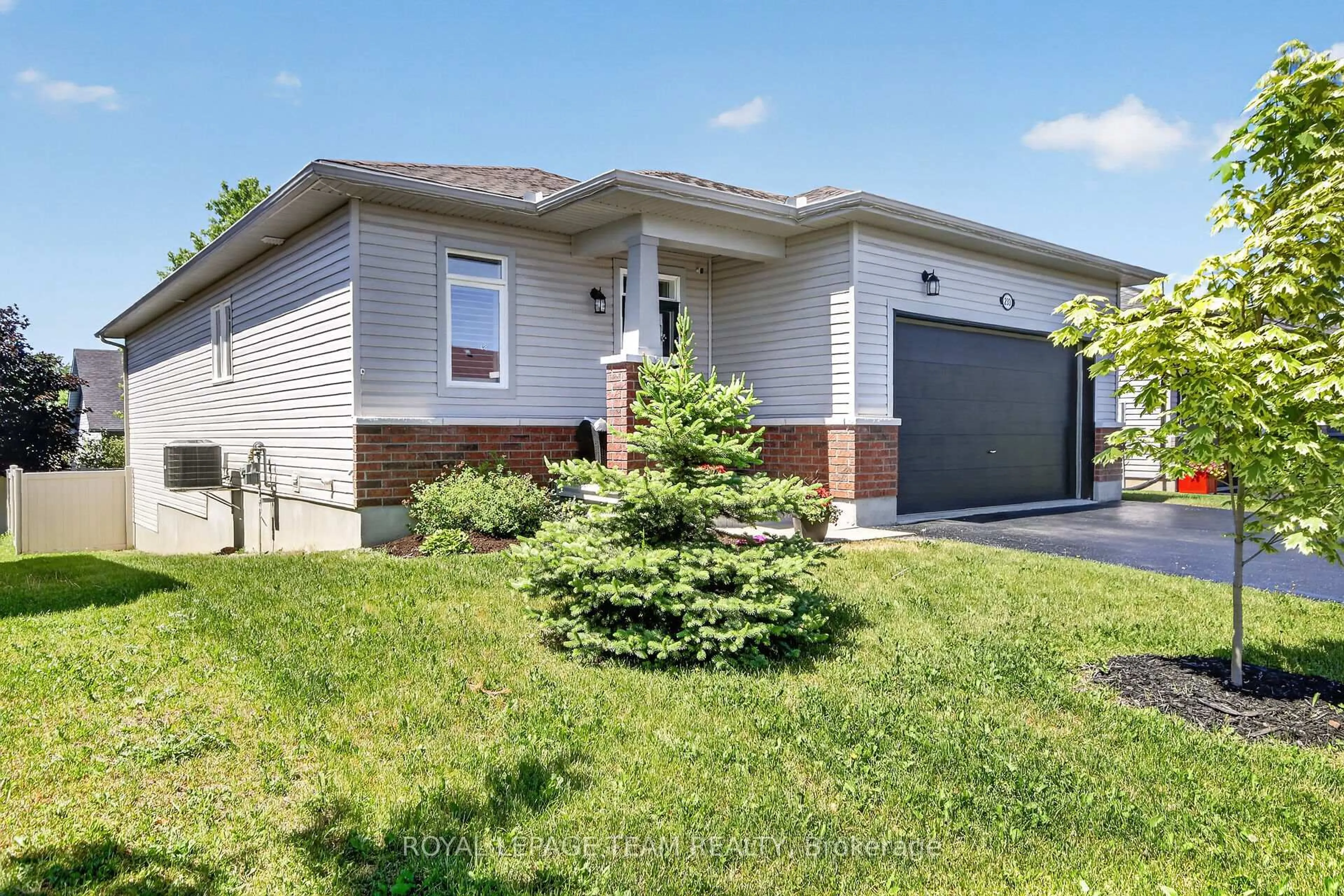 Home with brick exterior material, street for 233 Edey St, Arnprior Ontario K7S 0G3