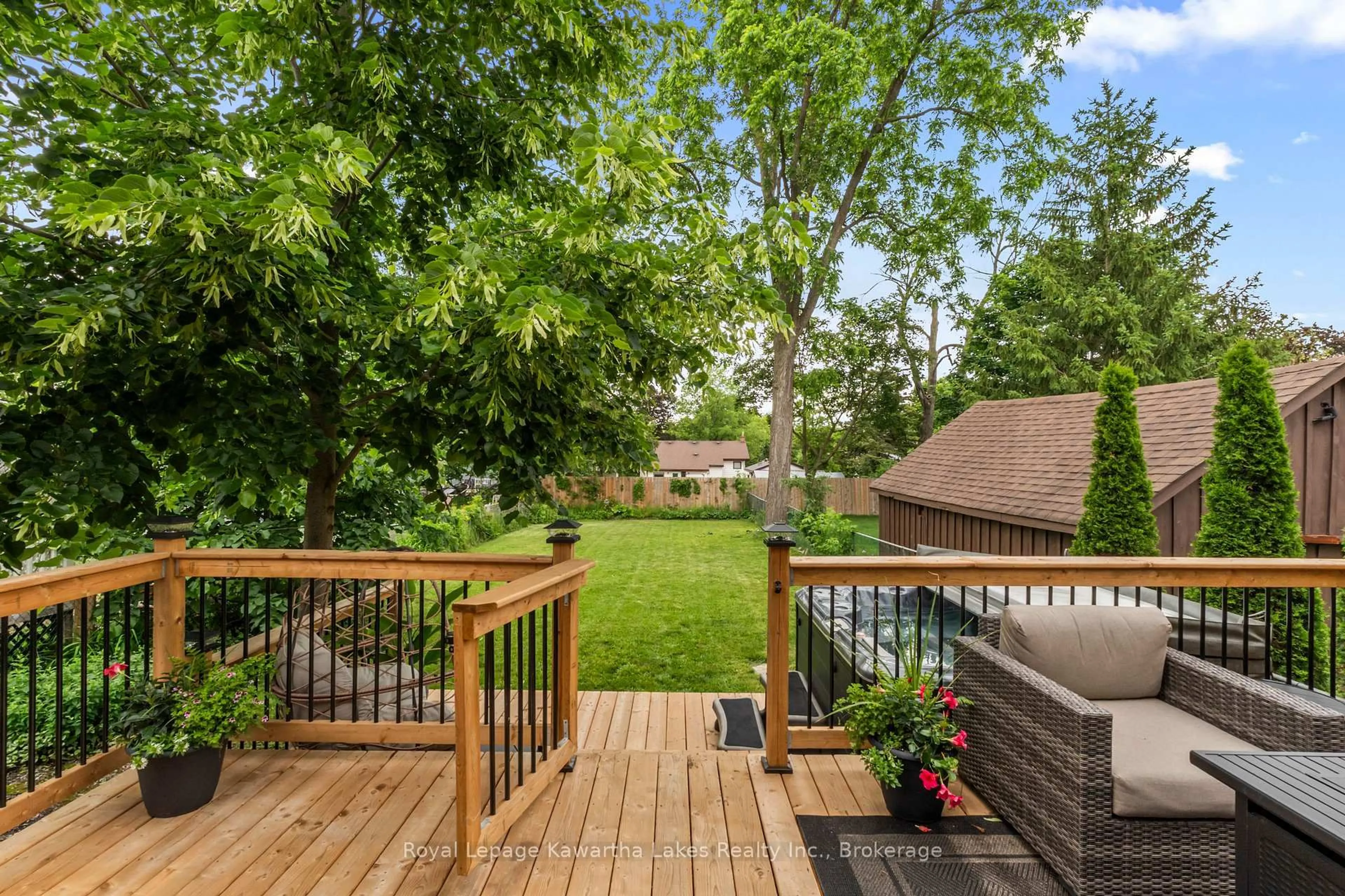 Patio, water/lake/river/ocean view for 32 Simcoe St, Kawartha Lakes Ontario K9V 2G4