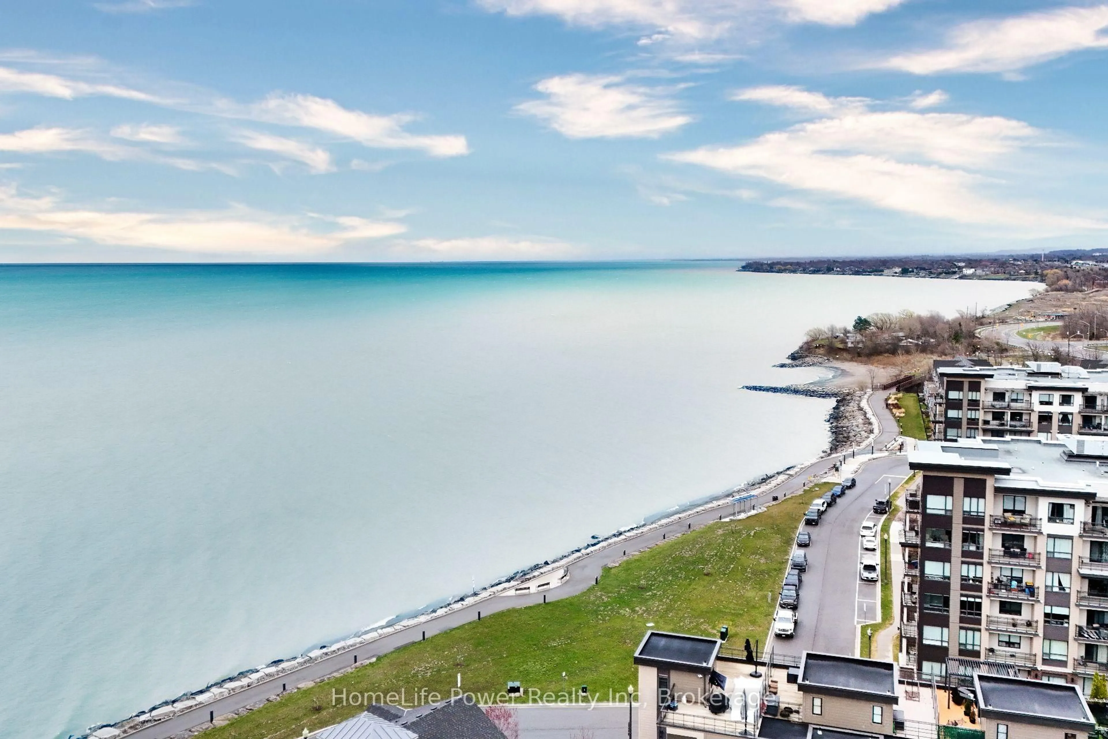A pic from outside/outdoor area/front of a property/back of a property/a pic from drone, water/lake/river/ocean view for 79 Esplanade Lane, Grimsby Ontario L3M 0H2