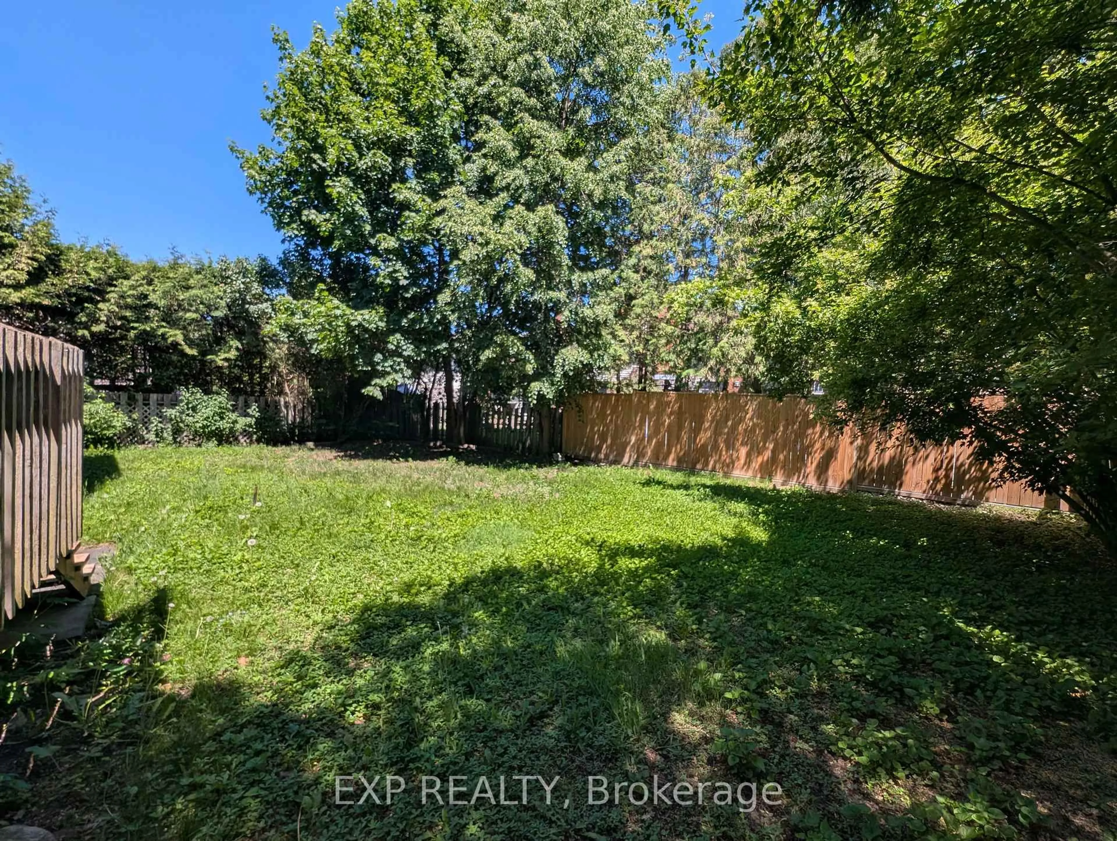 A pic from outside/outdoor area/front of a property/back of a property/a pic from drone, forest/trees view for 2 Thiessen Cres, Ottawa Ontario K2L 2M3