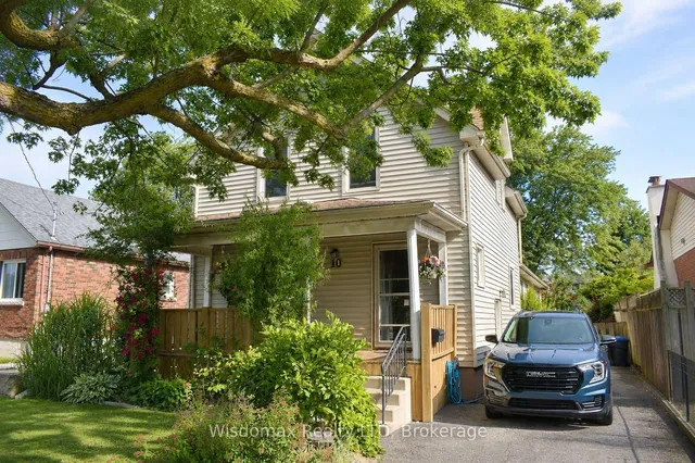10 Rose Ave, Thorold 4