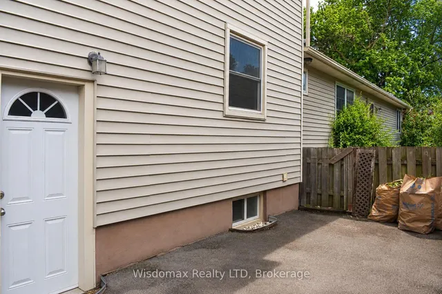 10 Rose Ave, Thorold 5