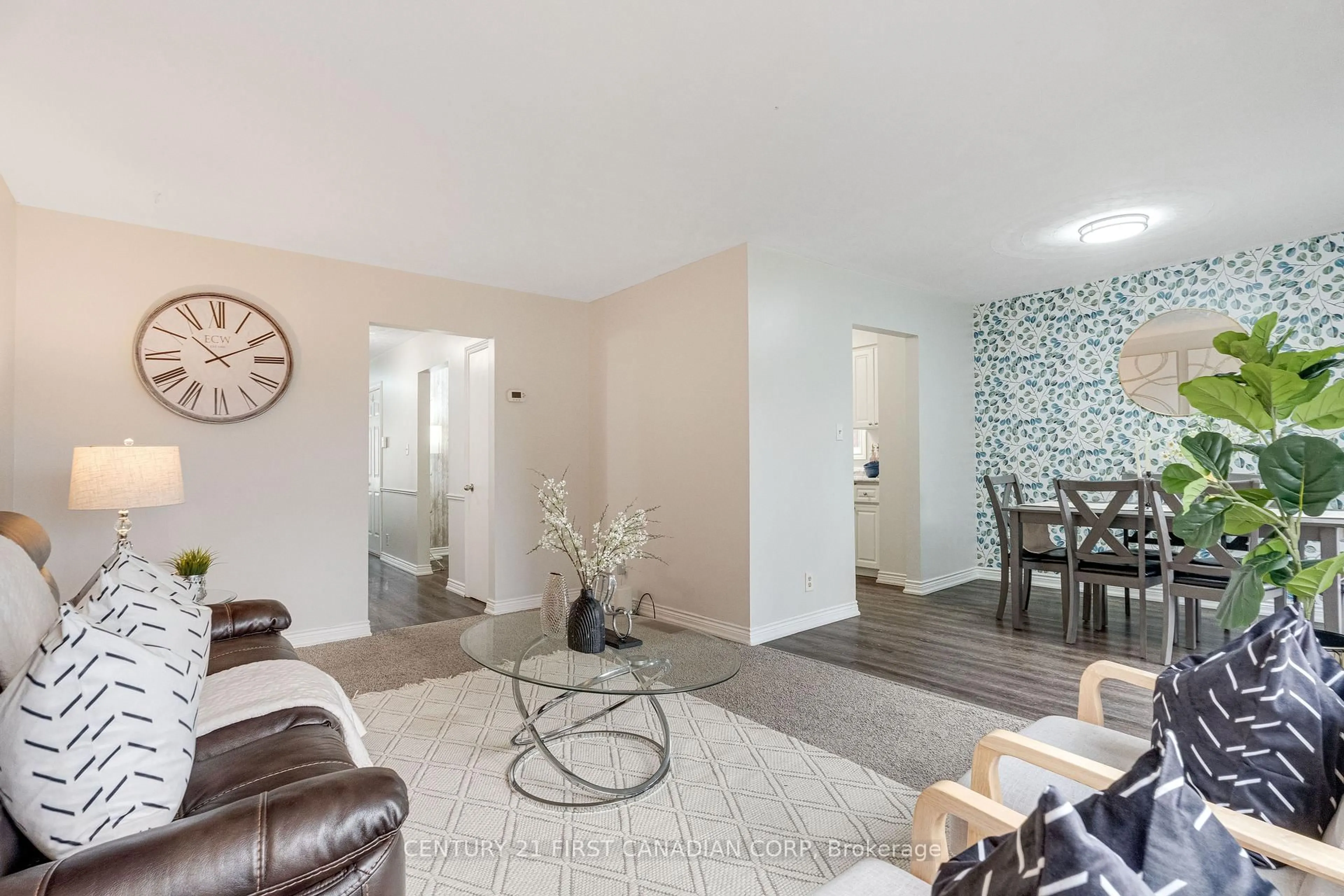 Living room with furniture, unknown for 15 Mohican Dr, Woodstock Ontario N4T 1H4