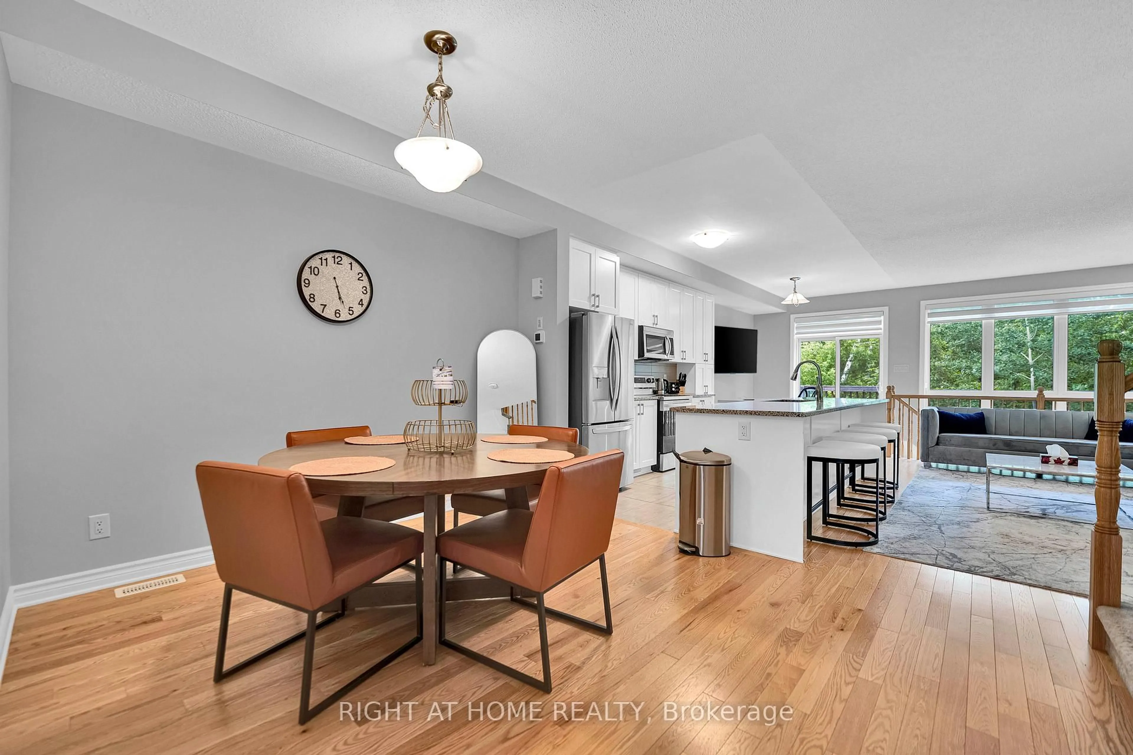 Open concept kitchen, unknown for 720 Dearborn, Ottawa Ontario K1T 0W3